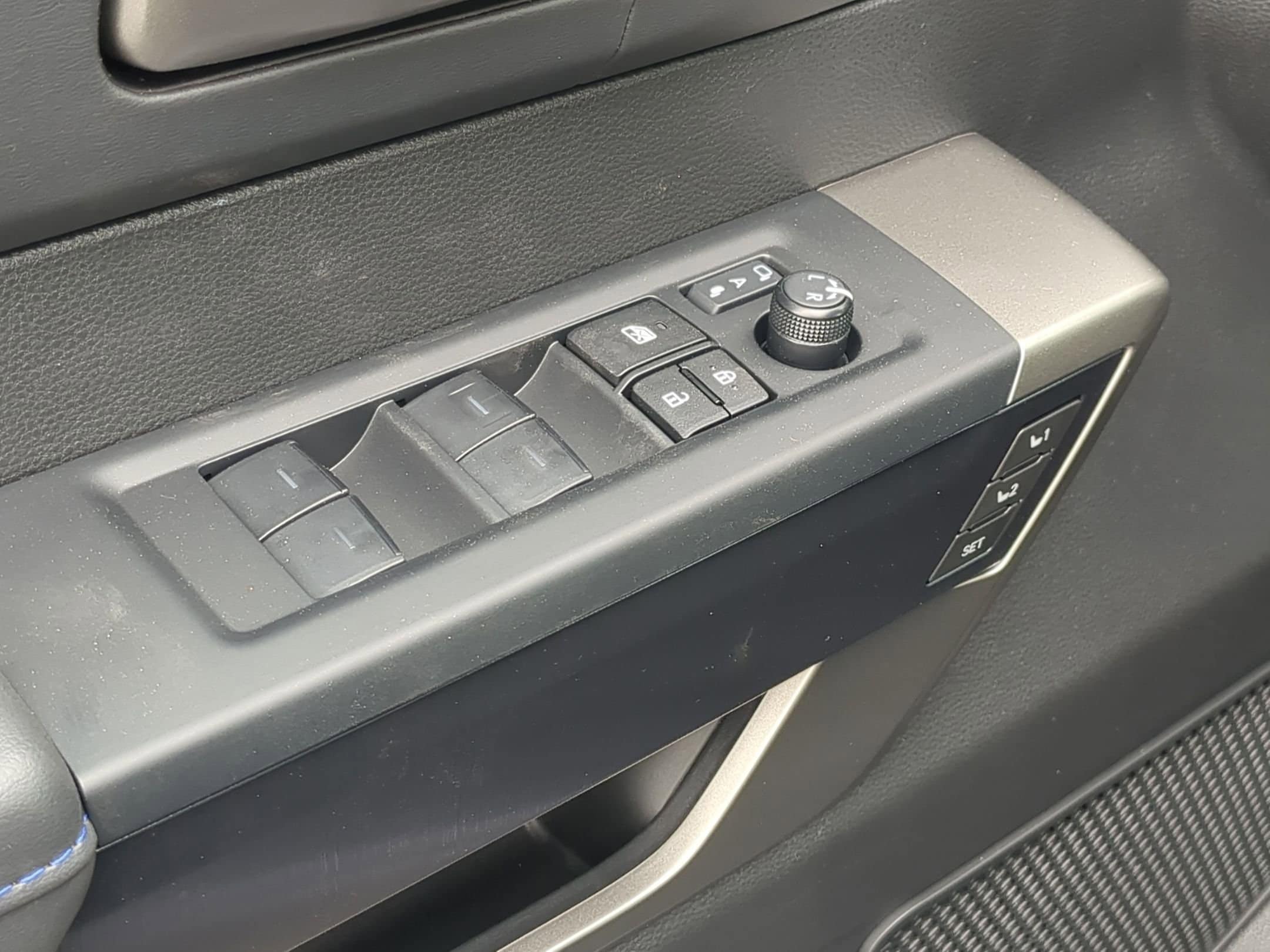 2026 Toyota Tundra Platinum - Photo 11