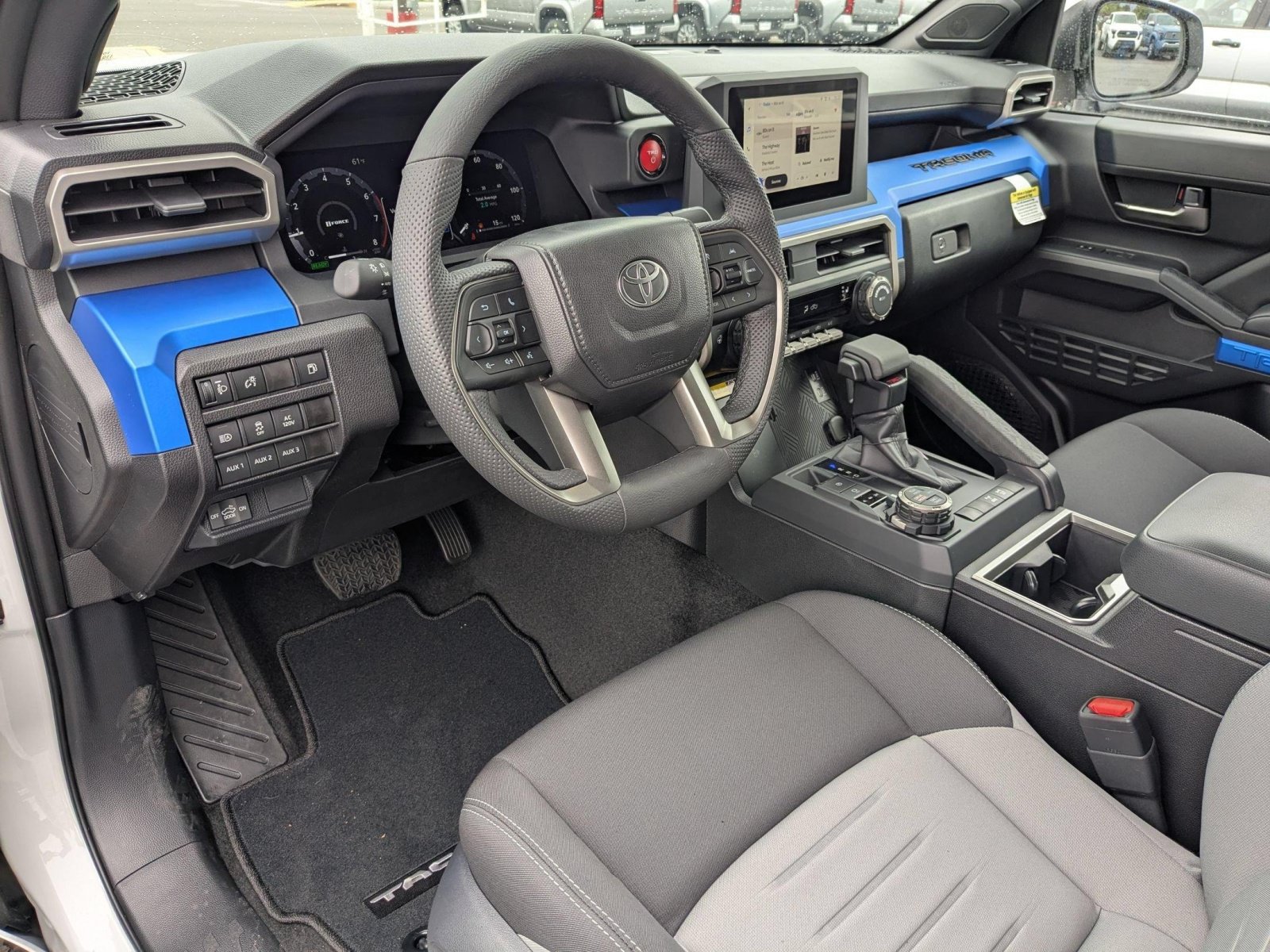 2026 Toyota Tacoma TRD Off Road - Photo 10
