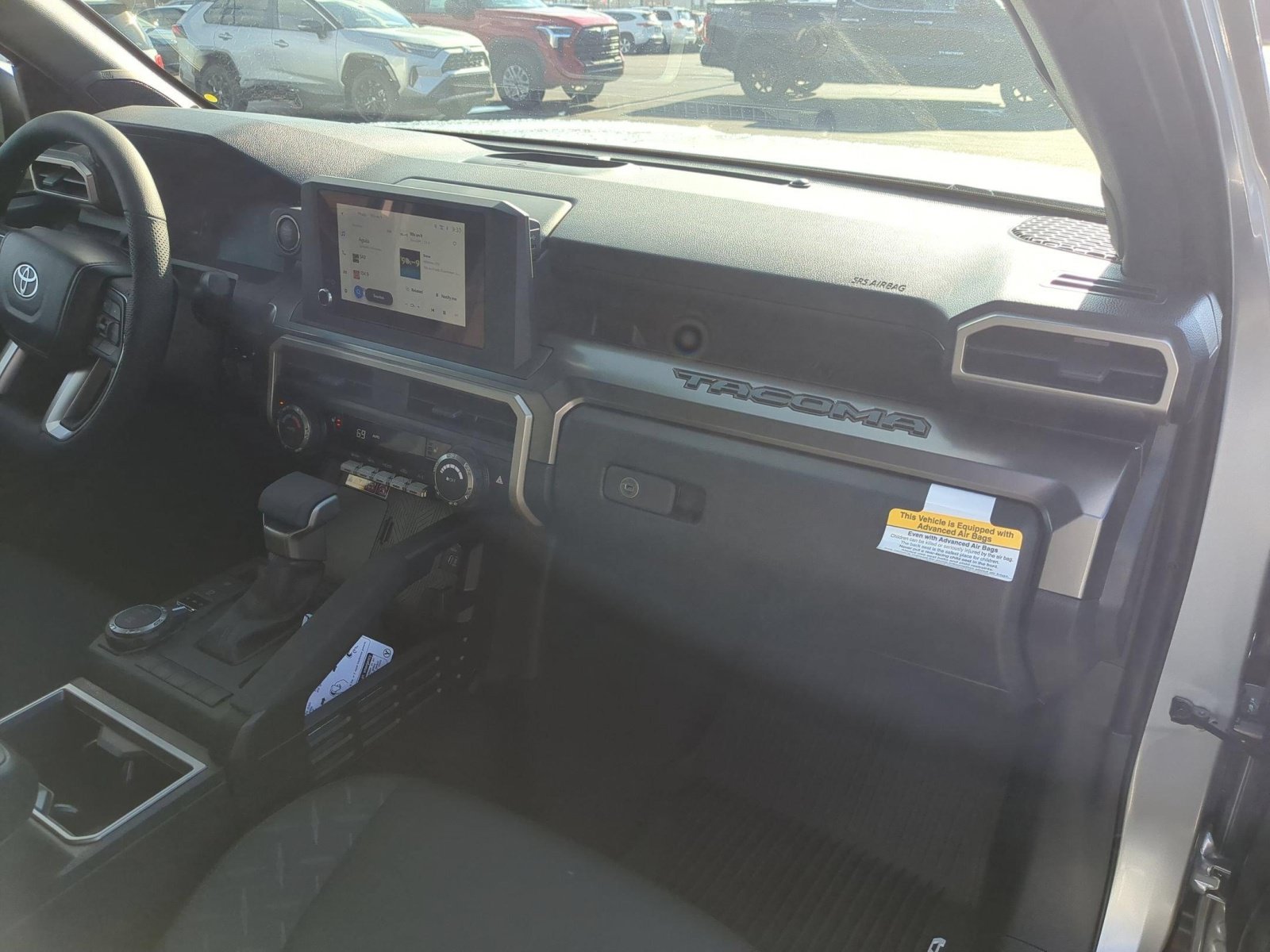 2026 Toyota Tacoma SR5 - Photo 27