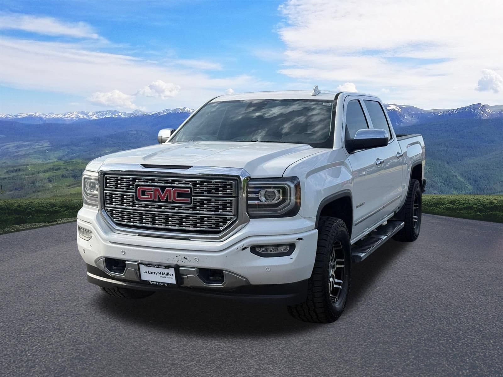2016 GMC Sierra 4WD Crew Cab Short Box's photo