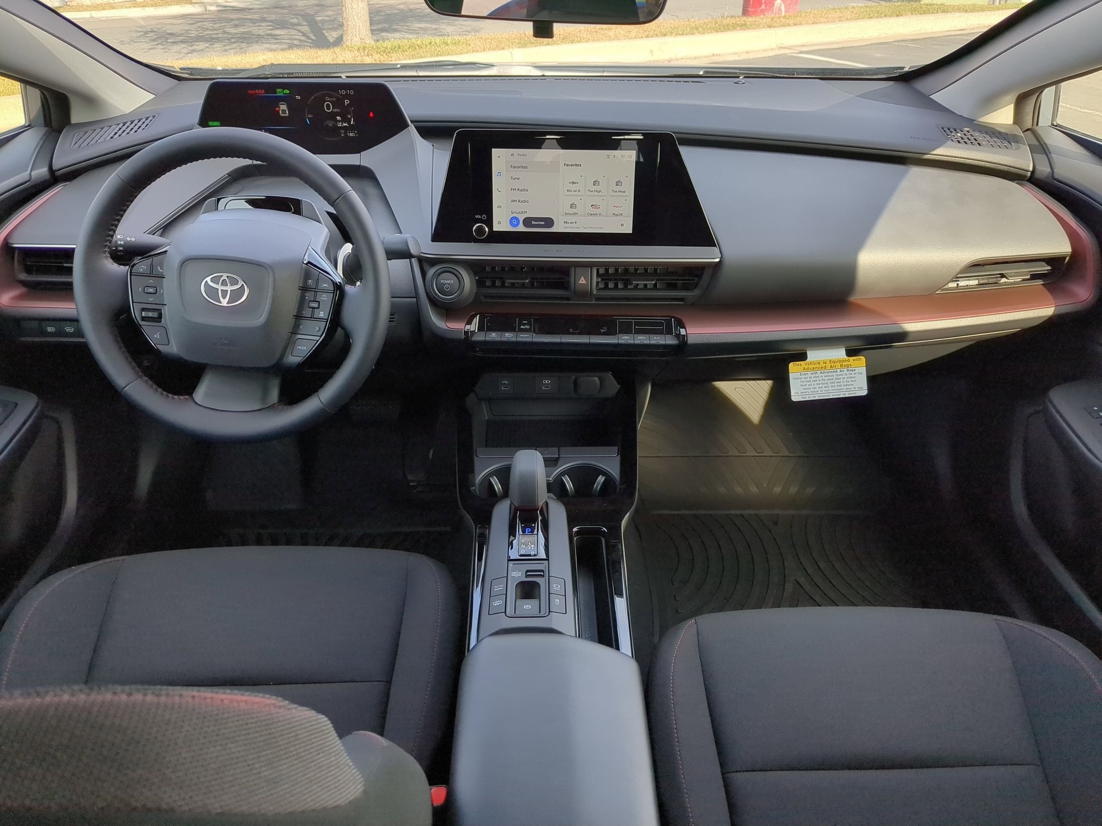 2026 Toyota Prius Plug-in Hybrid SE - Photo 20