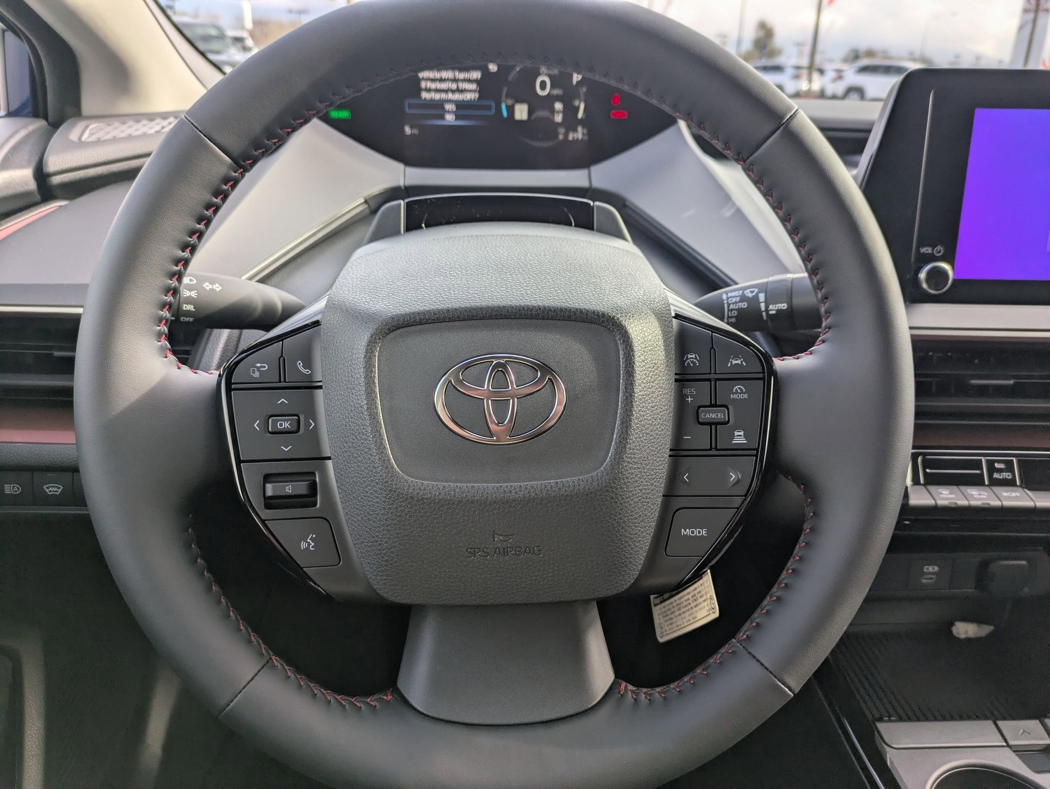 2026 Toyota Prius Plug-in Hybrid SE - Photo 14
