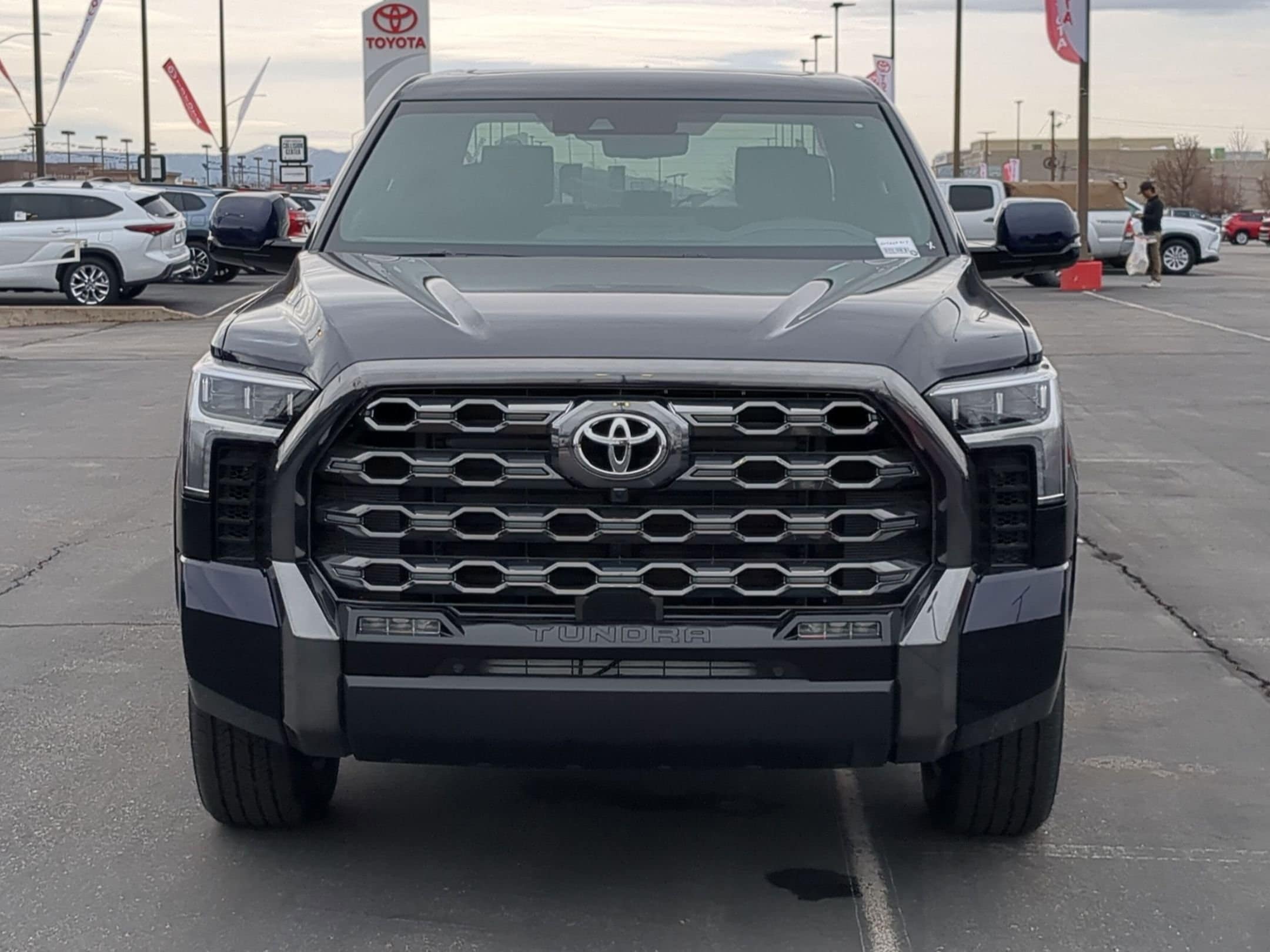 2026 Toyota Tundra Platinum - Photo 10