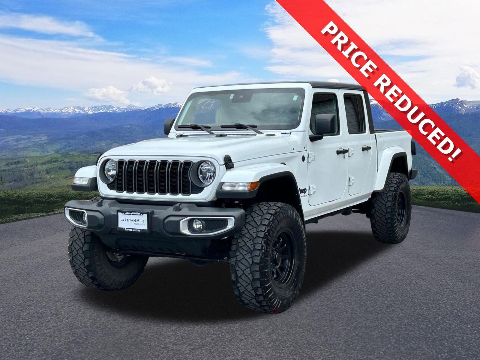 2024 Jeep Gladiator Sport S's photo