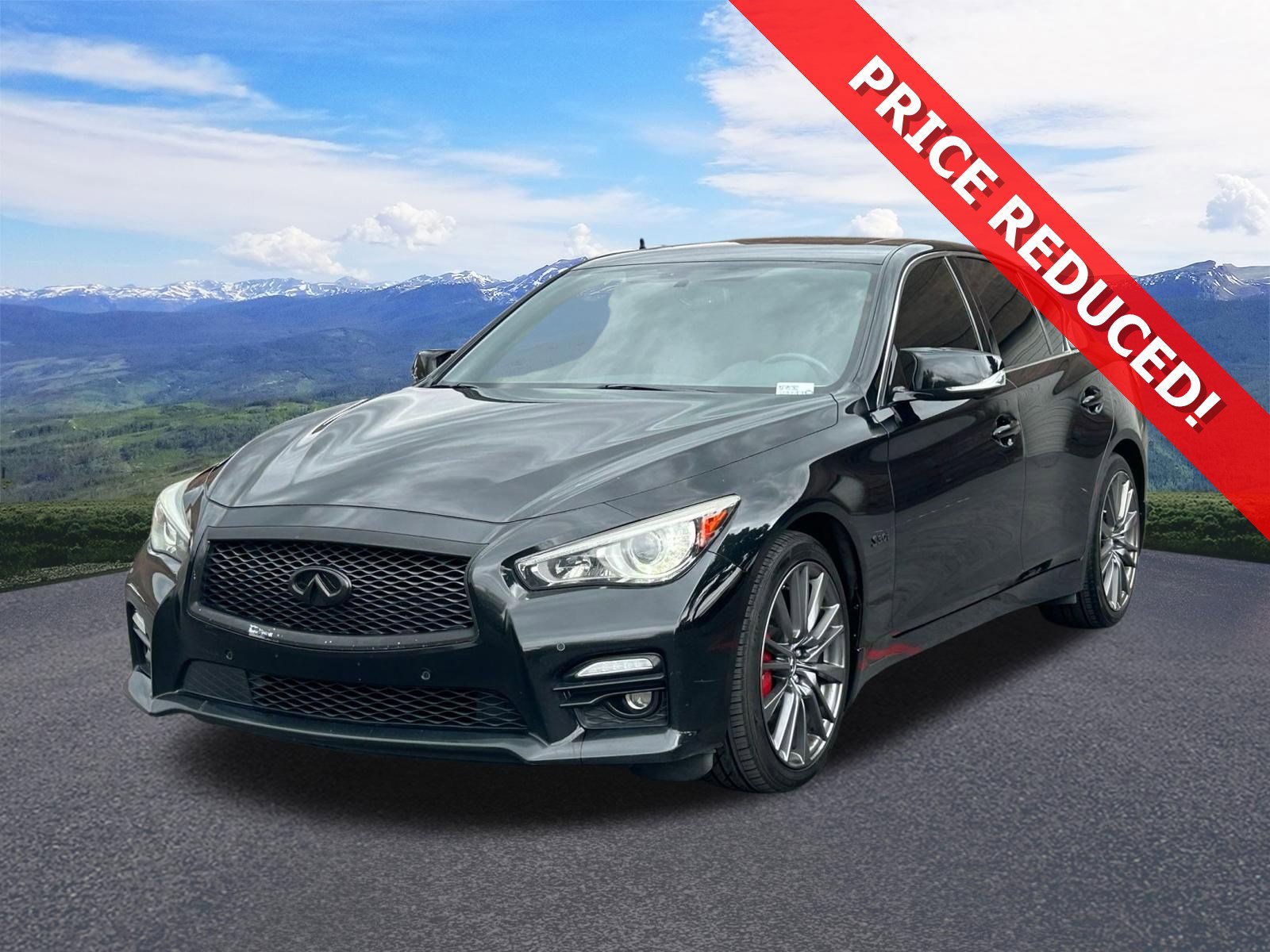 2017 INFINITI Q50 Red Sport 400 AWD's photo