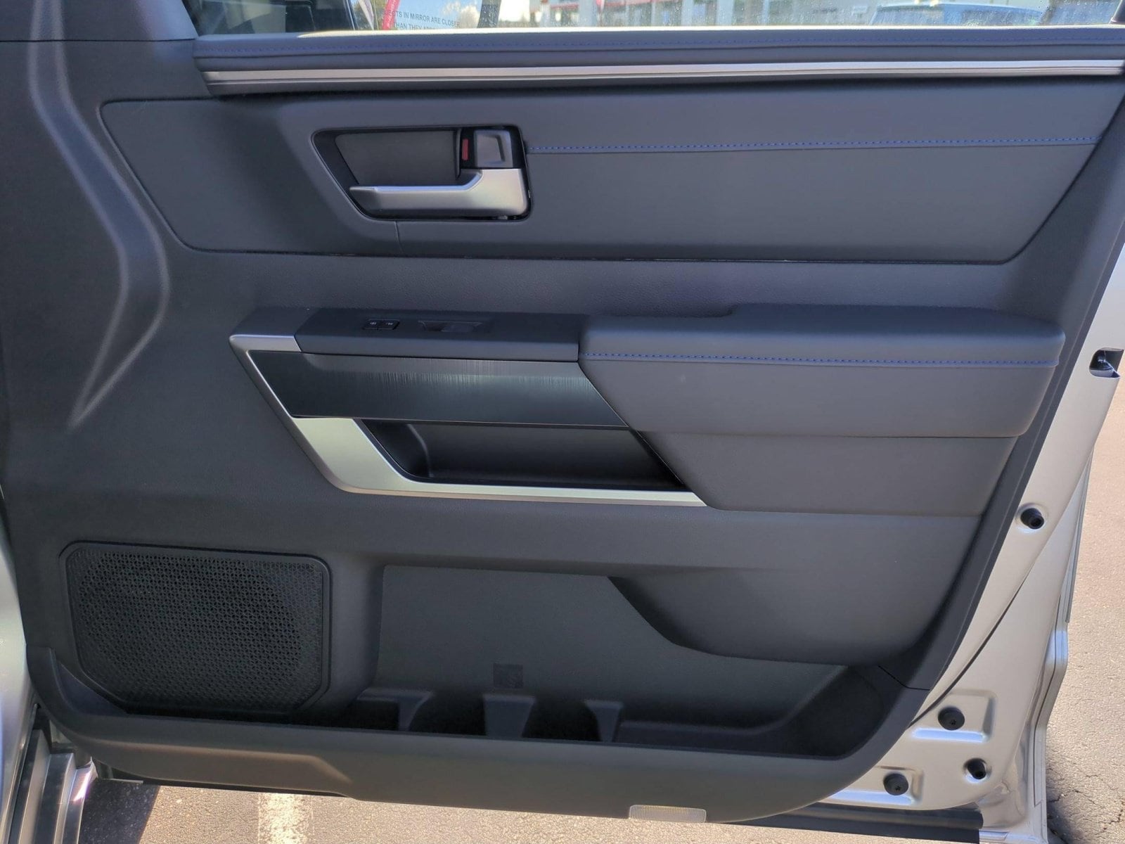 2026 Toyota Tundra Platinum - Photo 28