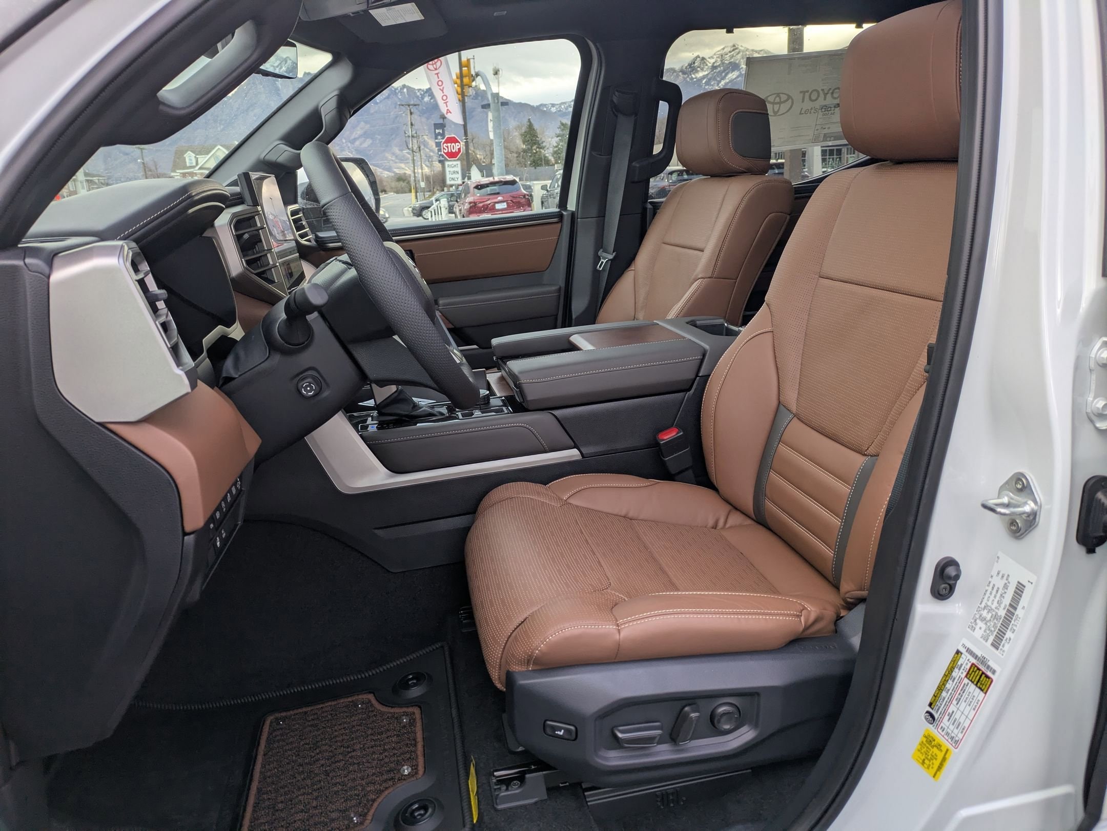 2026 Toyota Tundra 1794 Edition - Photo 18