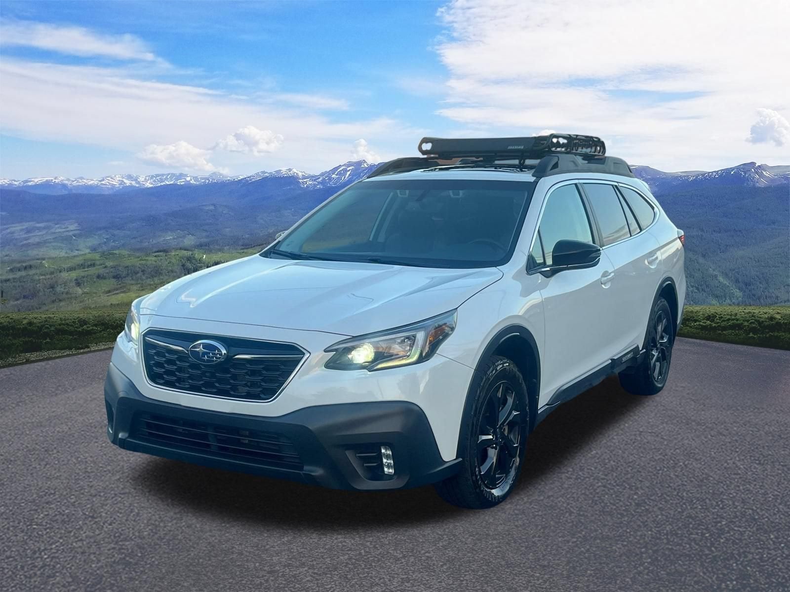 2021 Subaru Outback Onyx Edition XT's photo