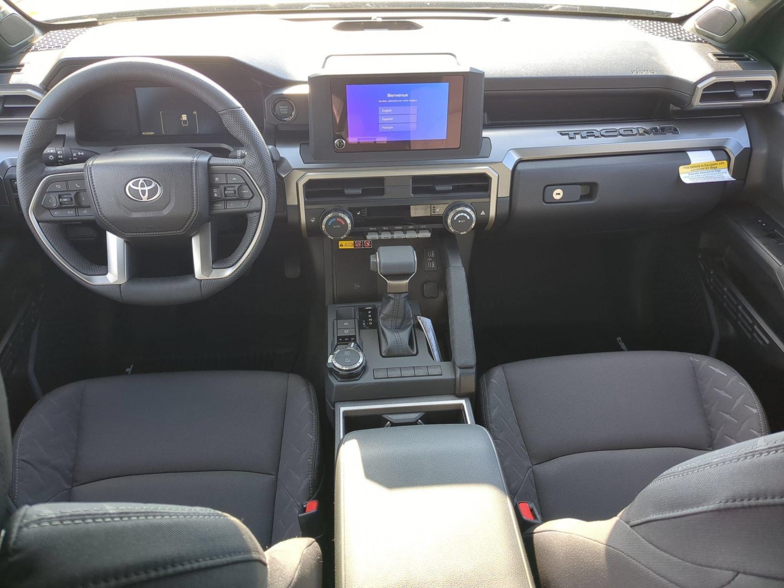 2026 Toyota Tacoma SR5 - Photo 12