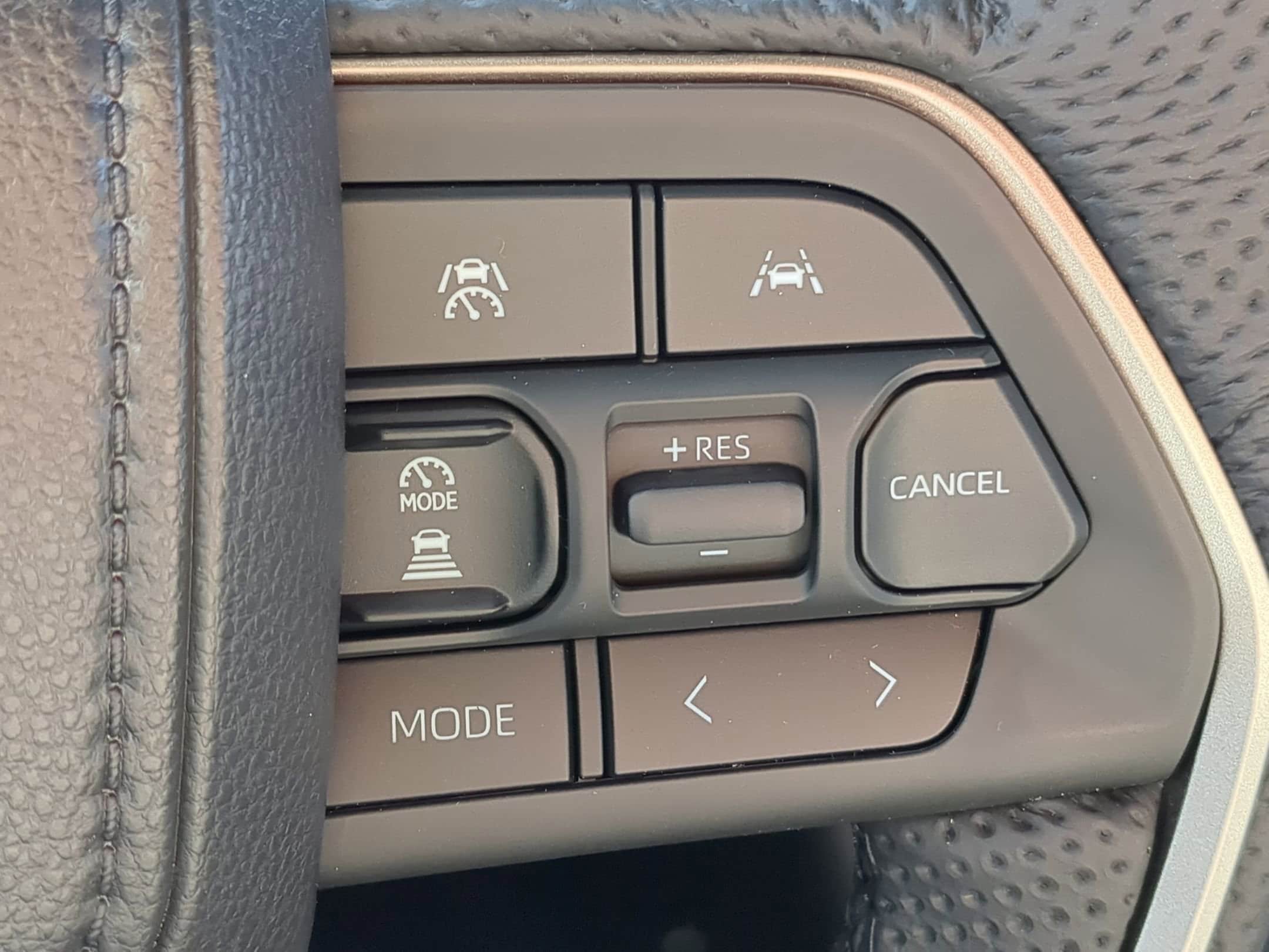 2026 Toyota Tacoma SR5 - Photo 14