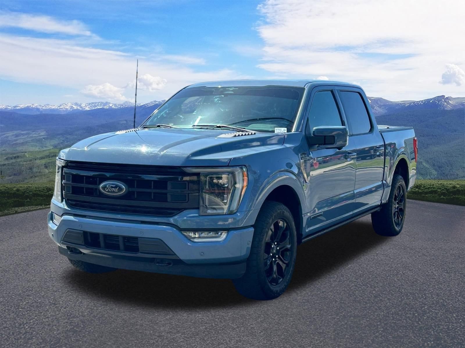 2023 Ford F-150 Platinum 4x4 SuperCrew 5-1/2 Box's photo