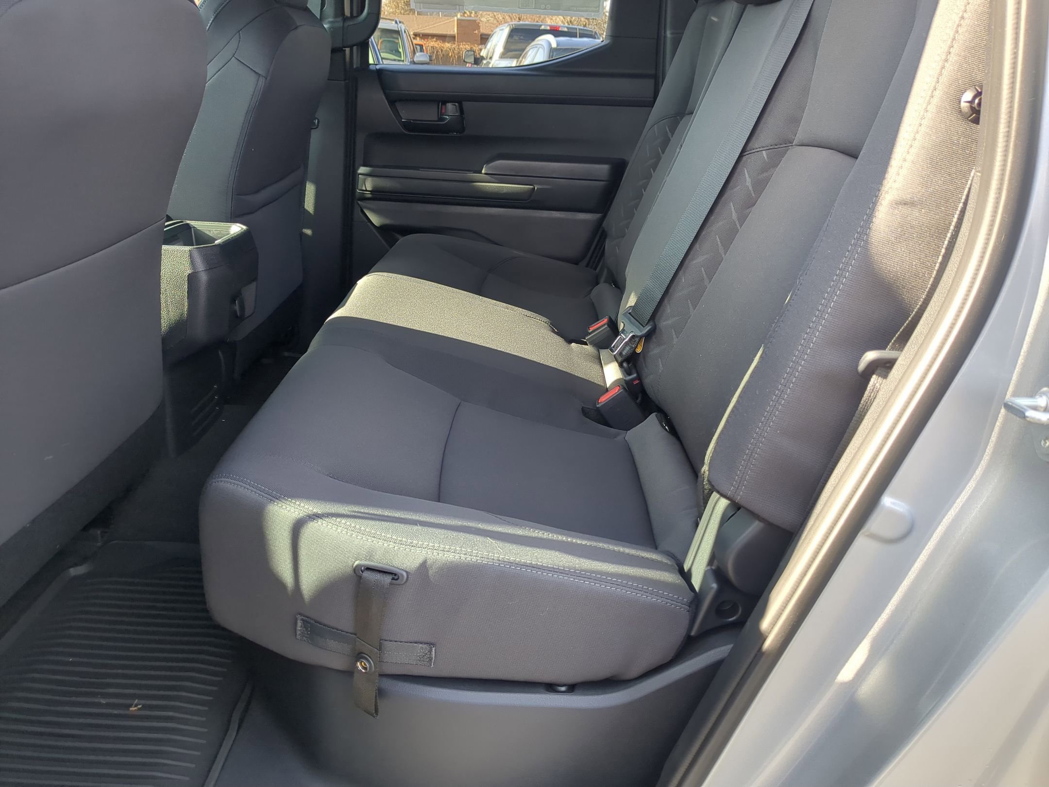 2026 Toyota Tacoma SR5 - Photo 22