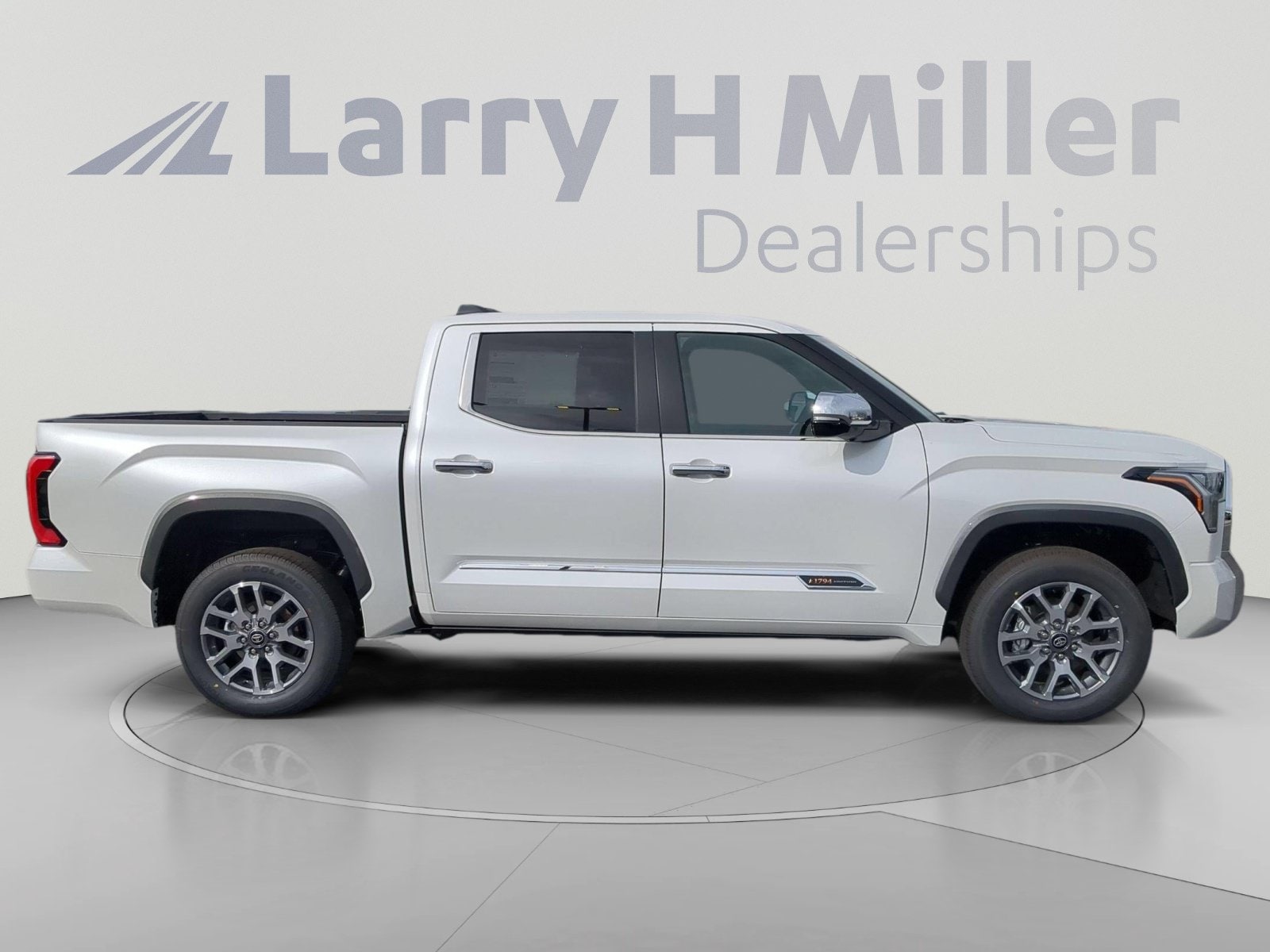 2026 Toyota Tundra 1794 Edition - Photo 8
