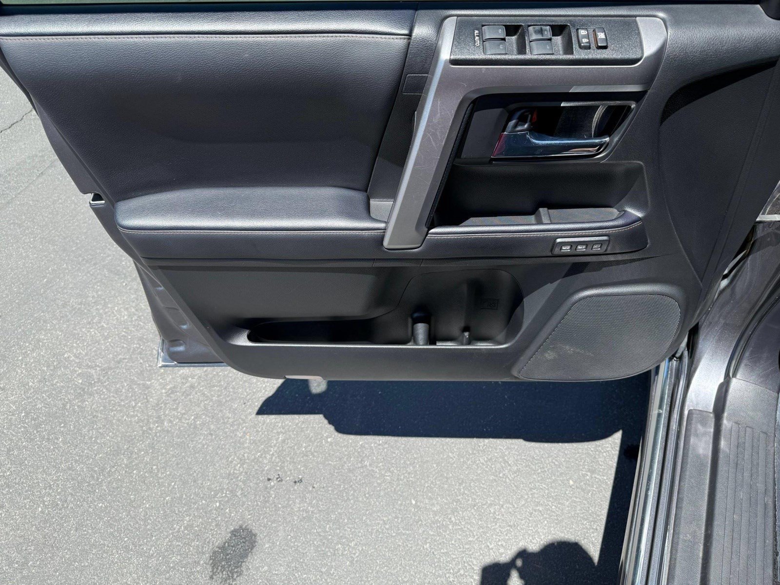 2023 Toyota 4Runner Limited - Photo 11