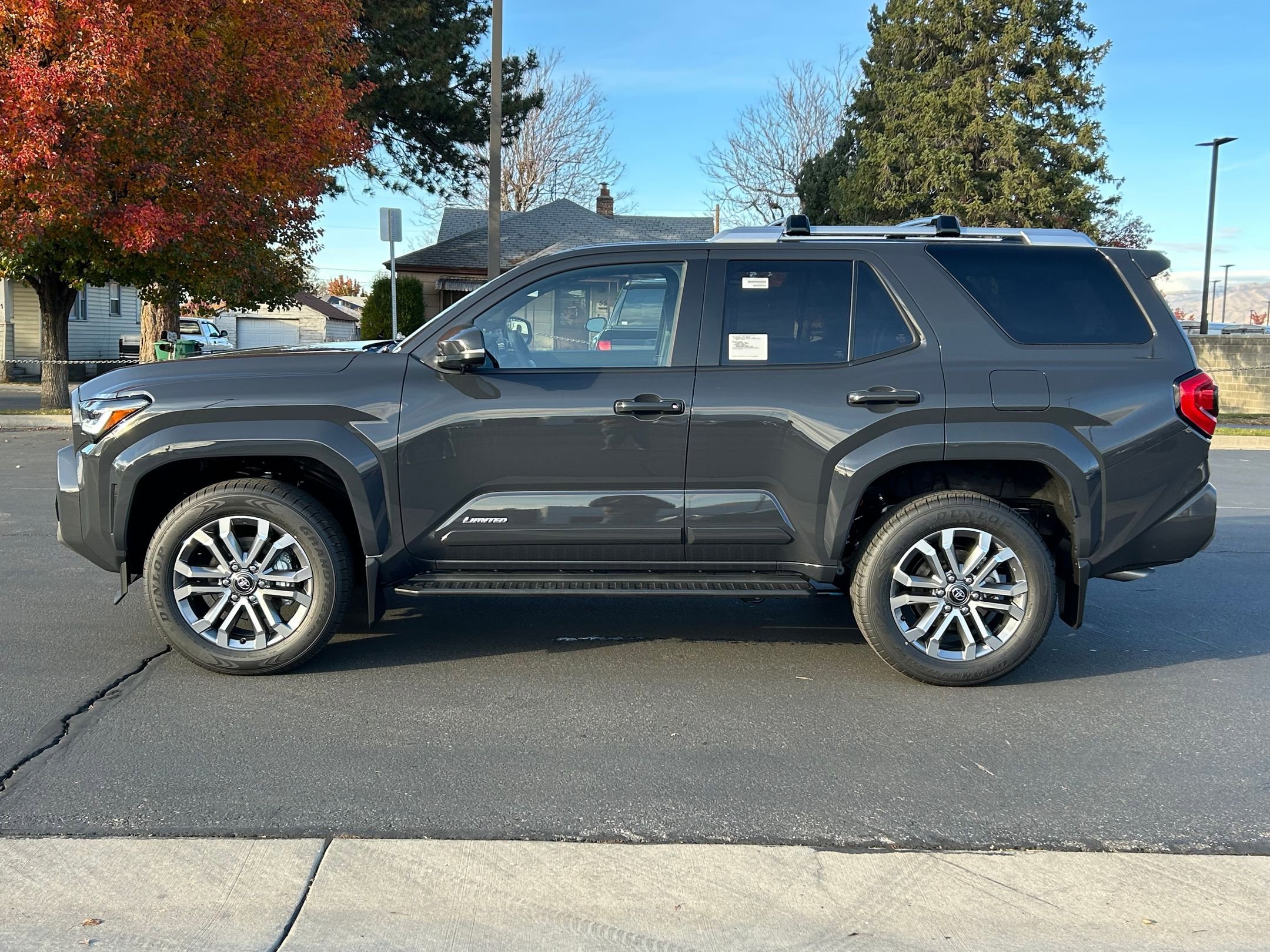 2025 Toyota 4Runner Limited photo 2