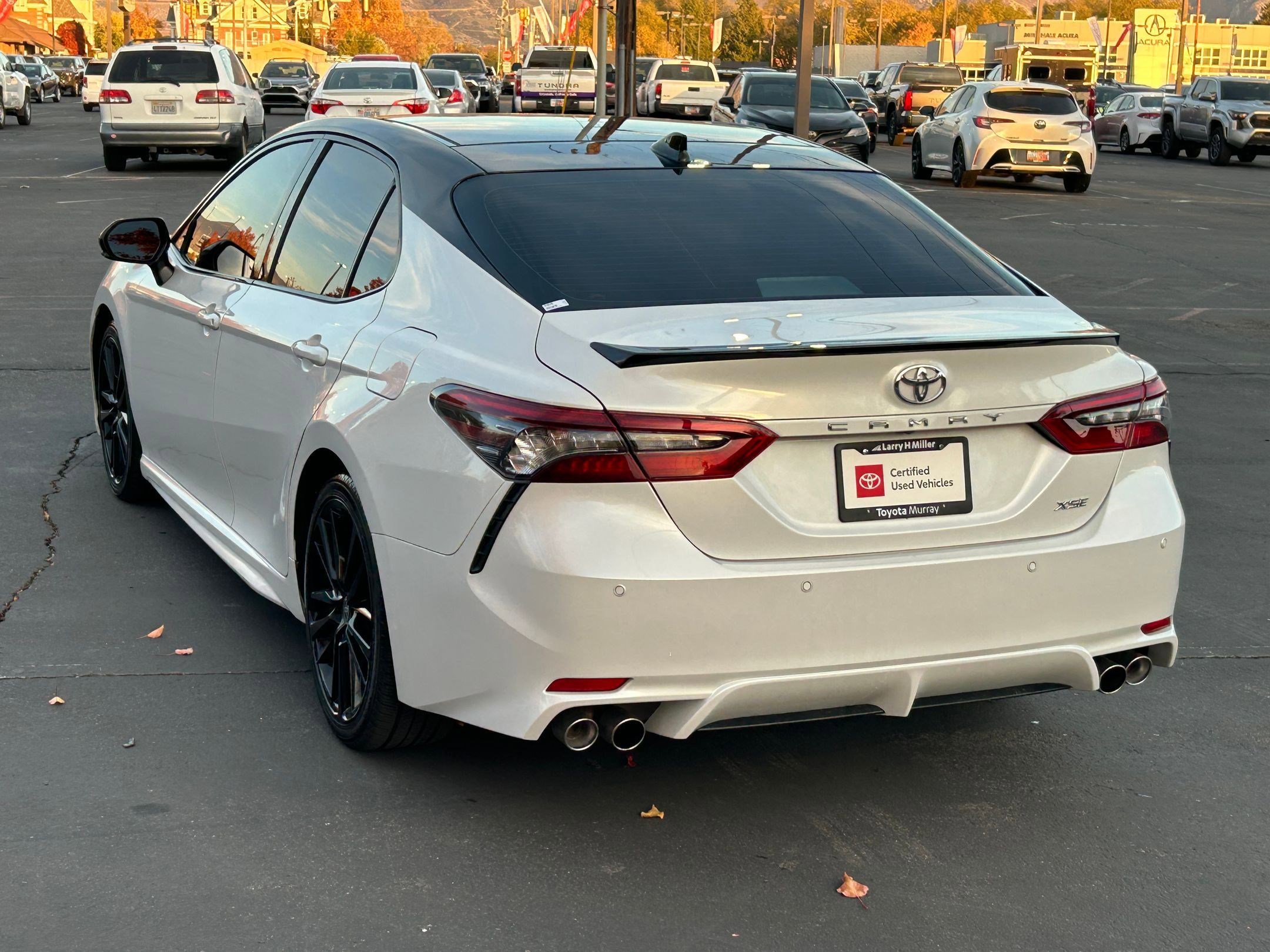 2023 Toyota Camry XSE V6 photo 3