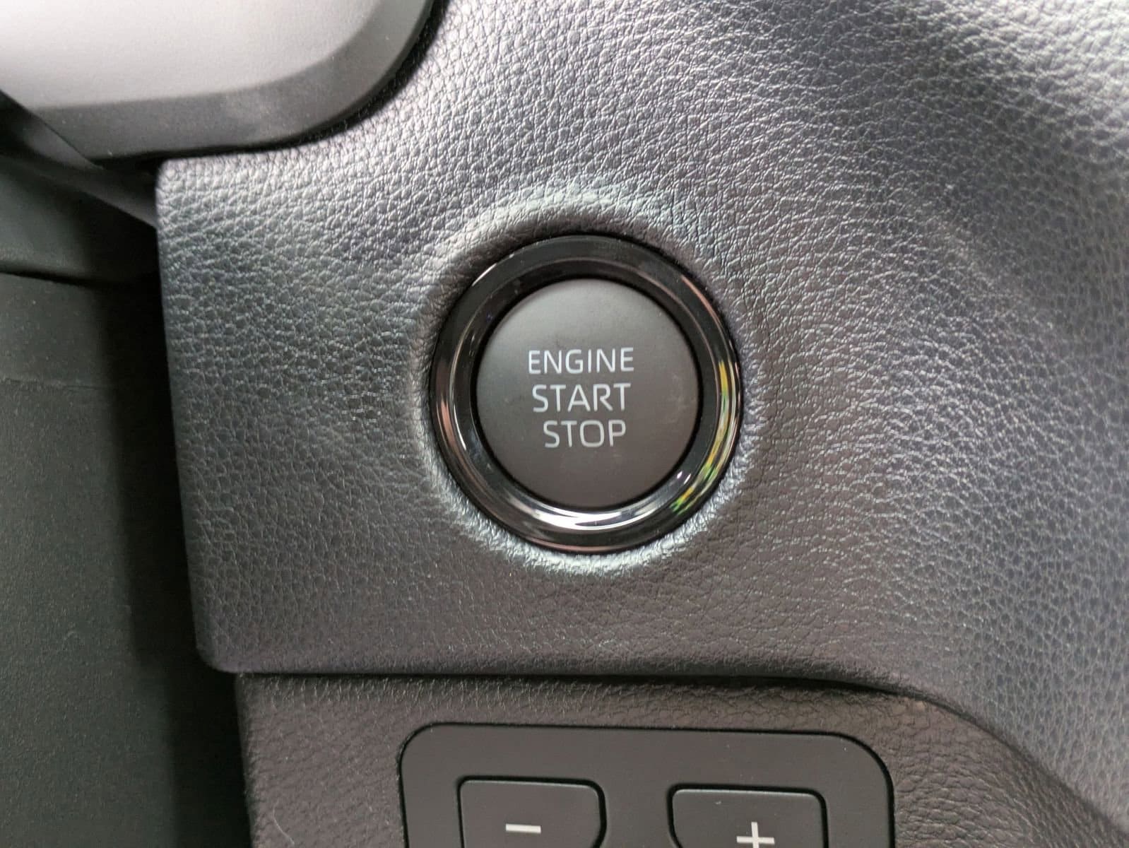 2025 Toyota Tundra SR5 - Photo 18