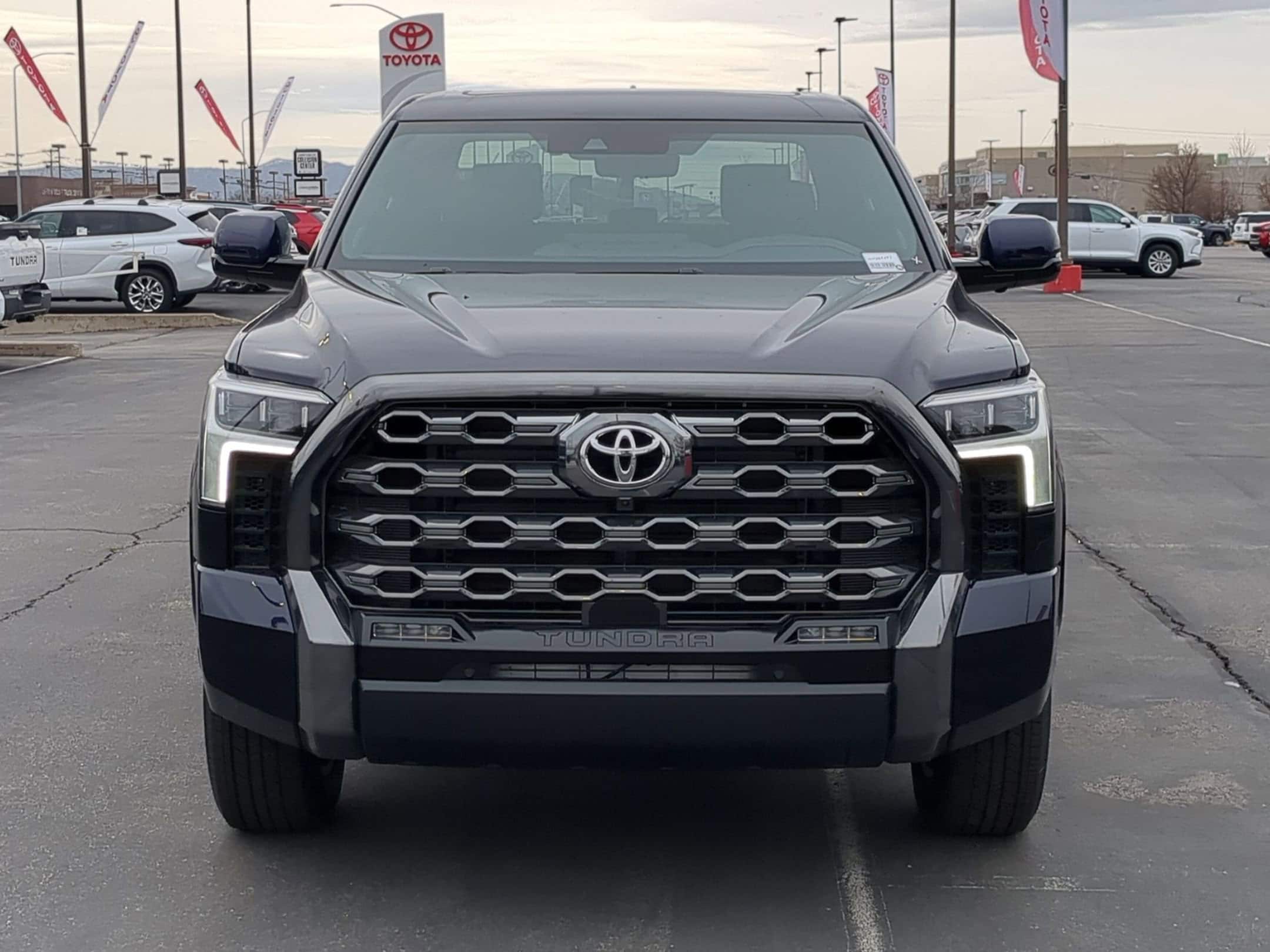 2026 Toyota Tundra Platinum - Photo 10