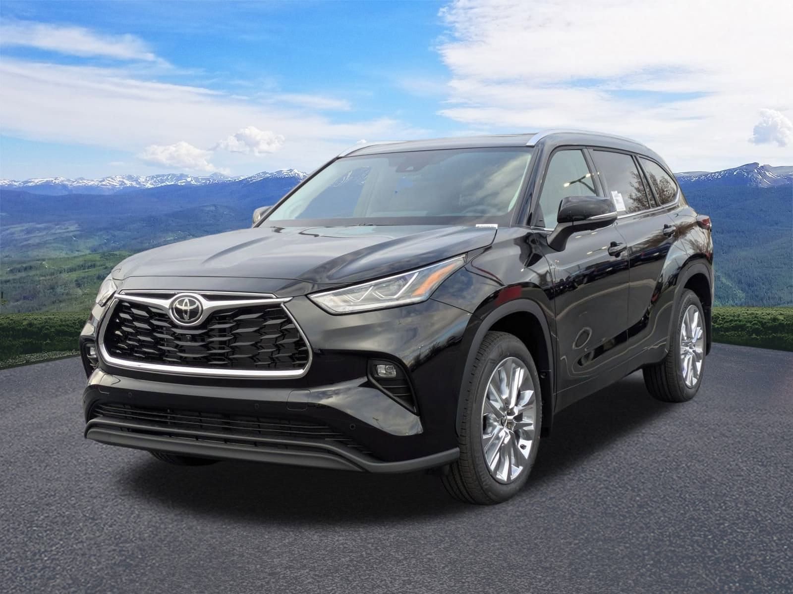 2026 Toyota Highlander Limited's photo