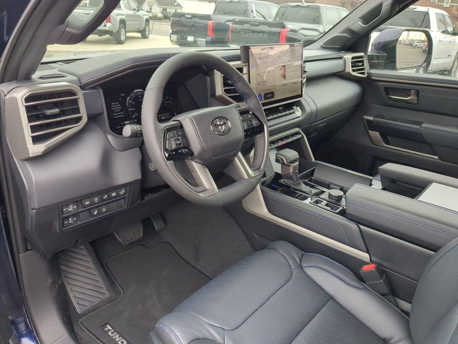 2026 Toyota Tundra Platinum - Photo 11
