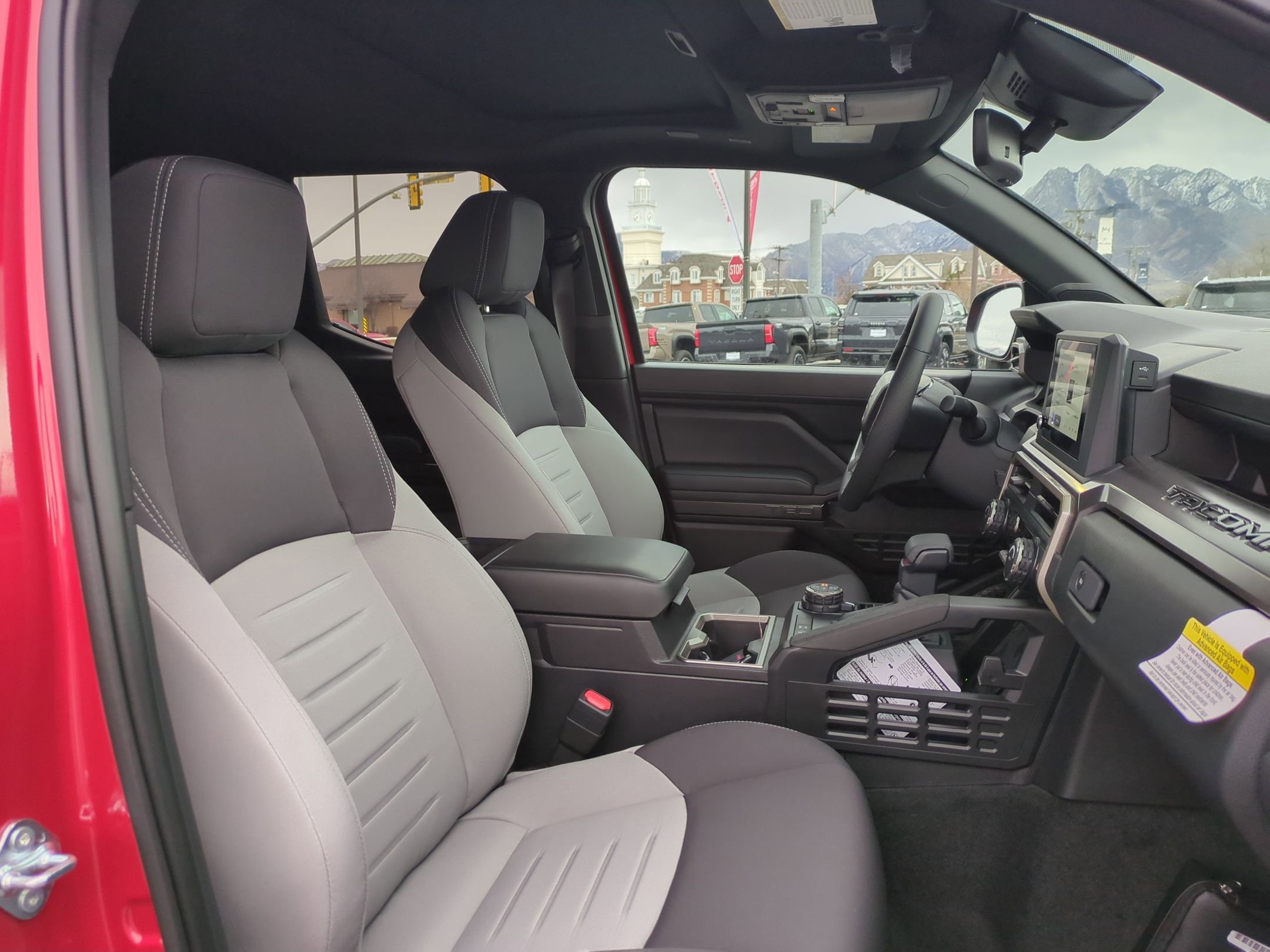 2026 Toyota Tacoma TRD Off Road - Photo 28