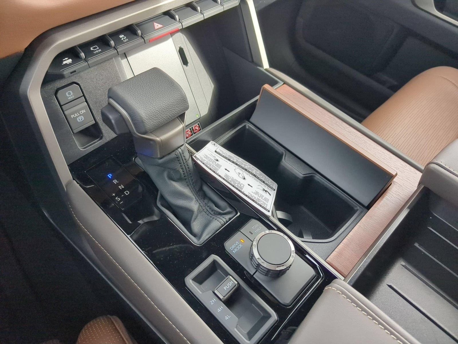 2026 Toyota Tundra 1794 Edition - Photo 16