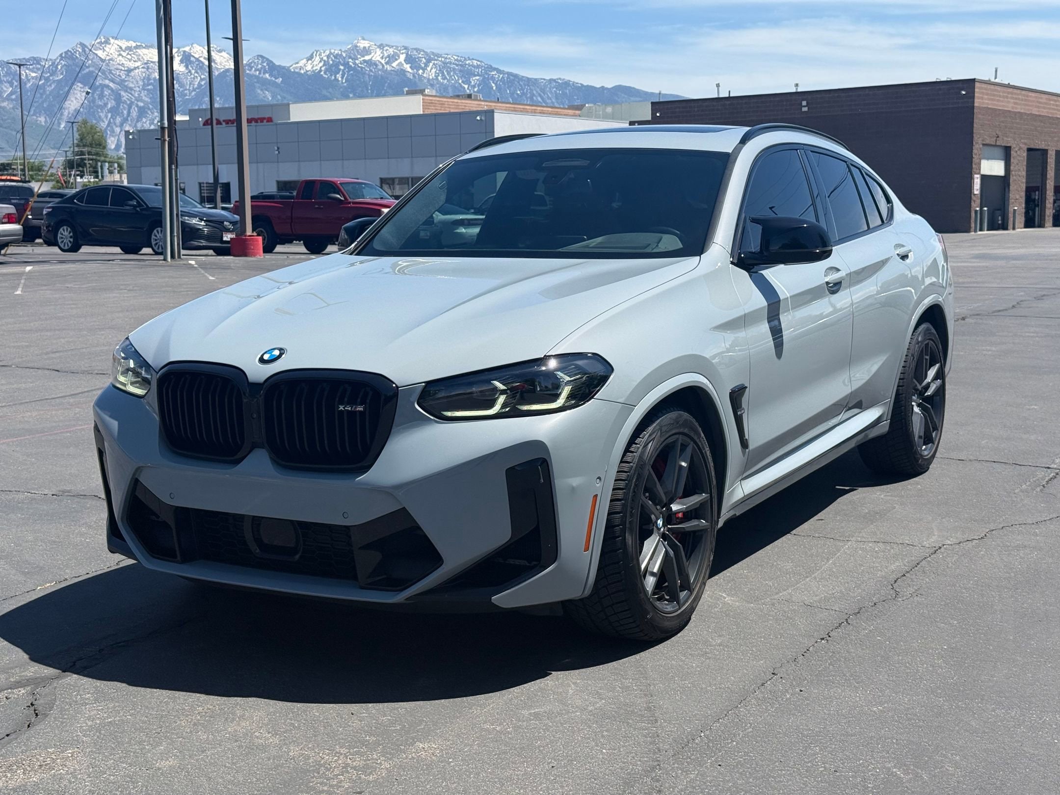 2022 BMW X4 M -'s photo