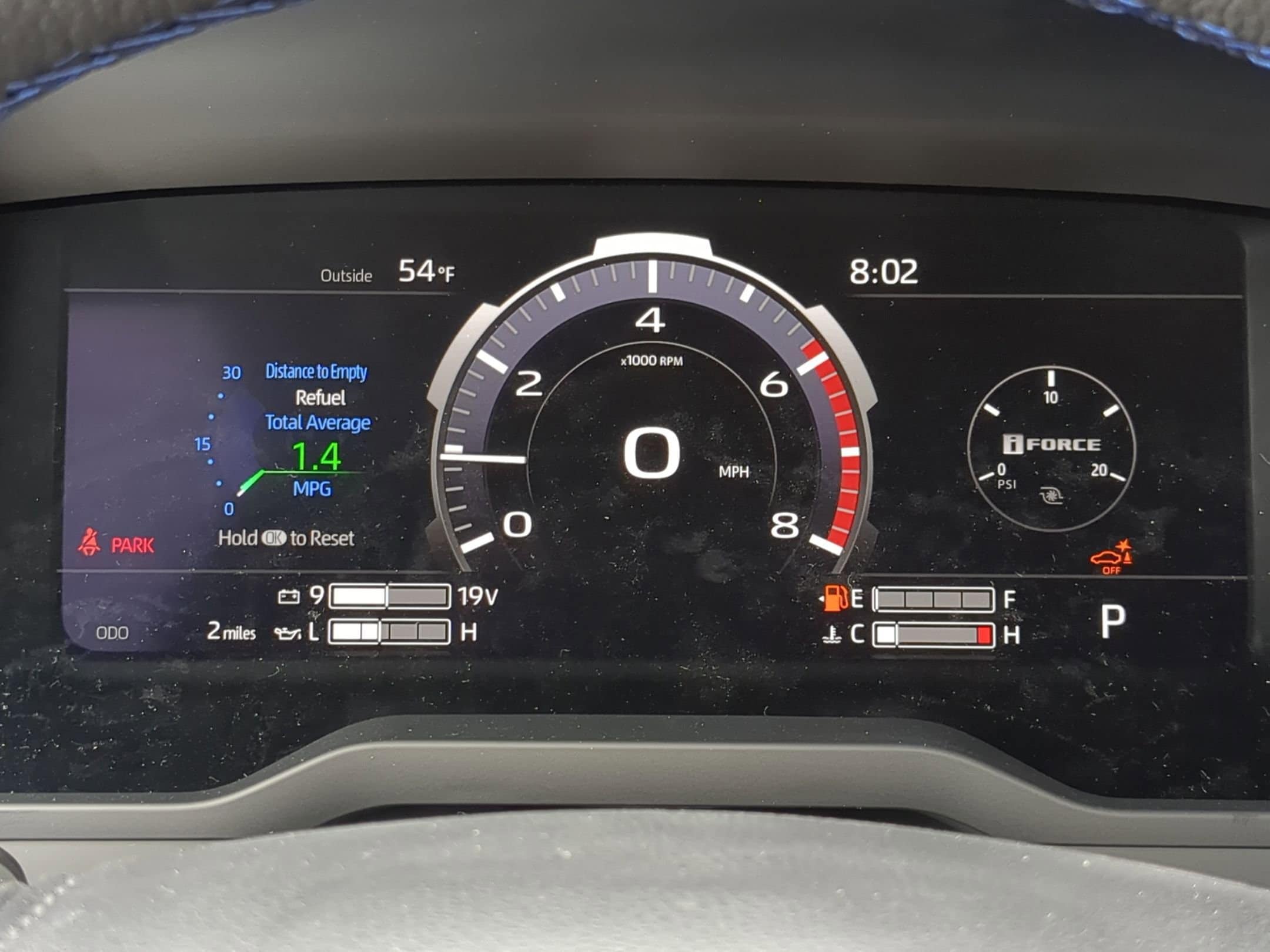 2026 Toyota Tundra Platinum - Photo 13