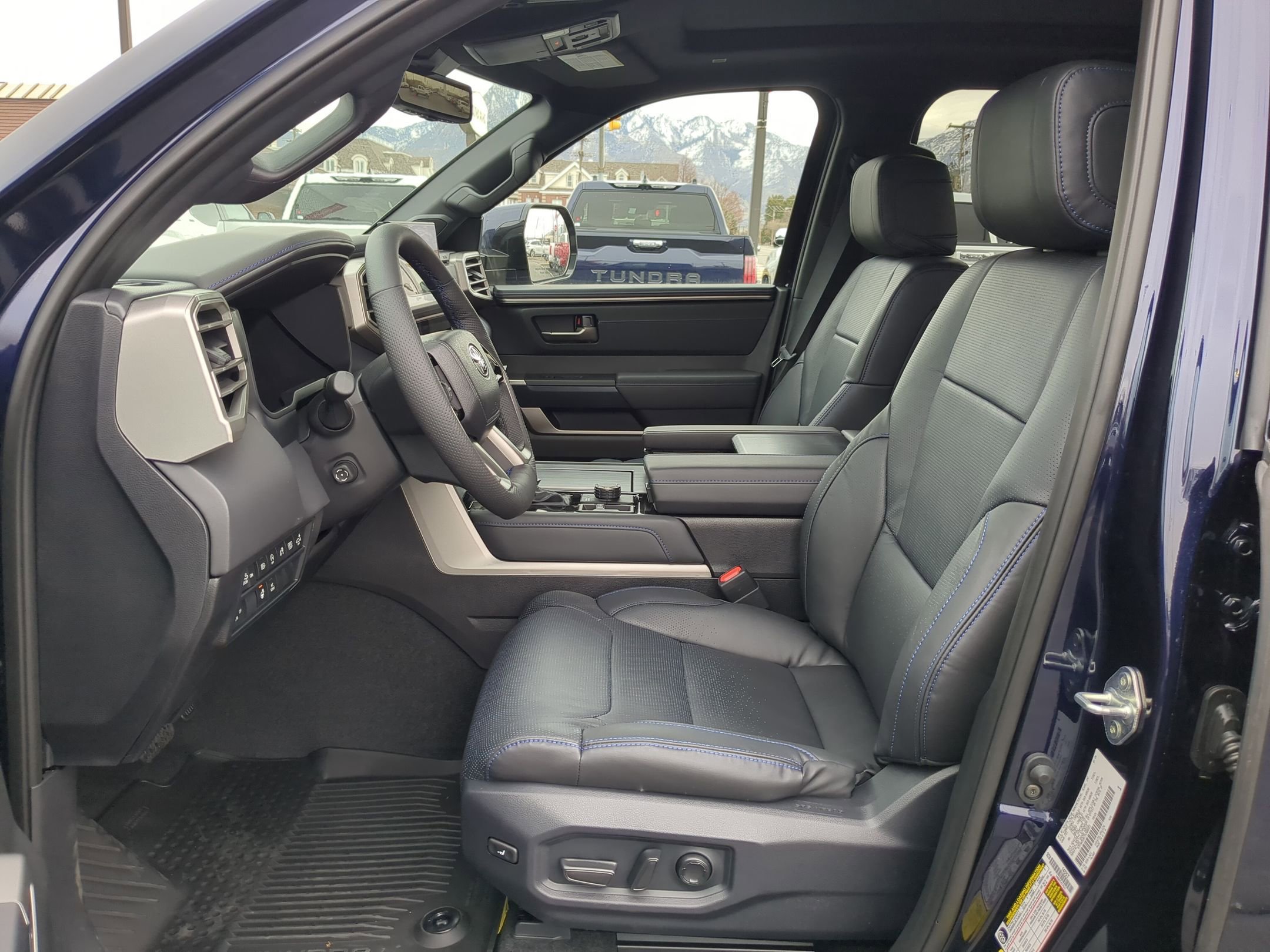 2026 Toyota Tundra Platinum - Photo 19