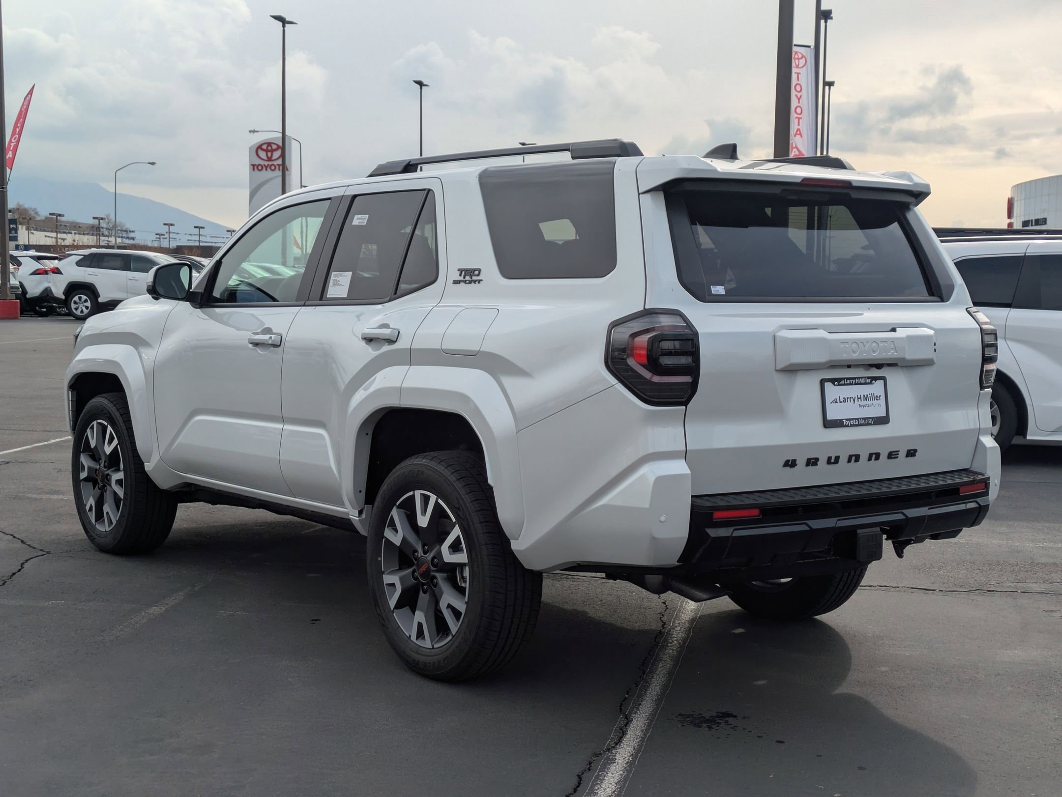 2025 Toyota 4Runner TRD Sport Premium photo 3