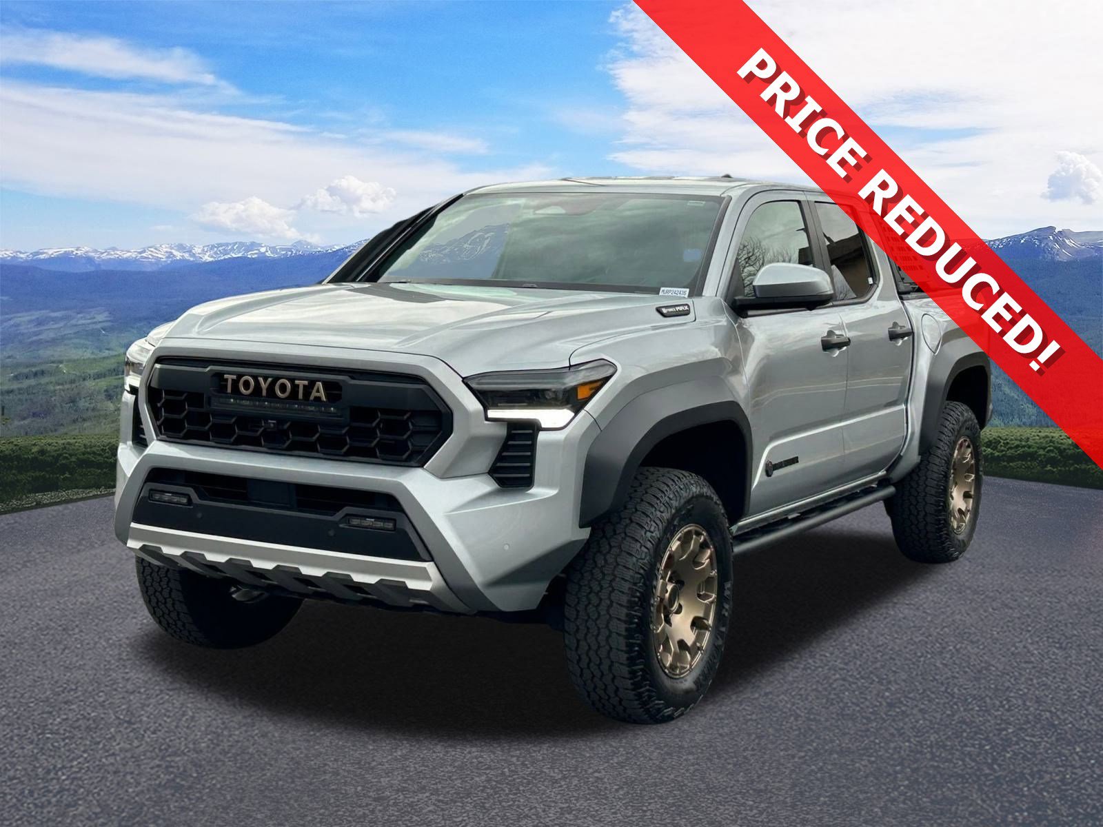 2024 Toyota Tacoma Trailhunter's photo