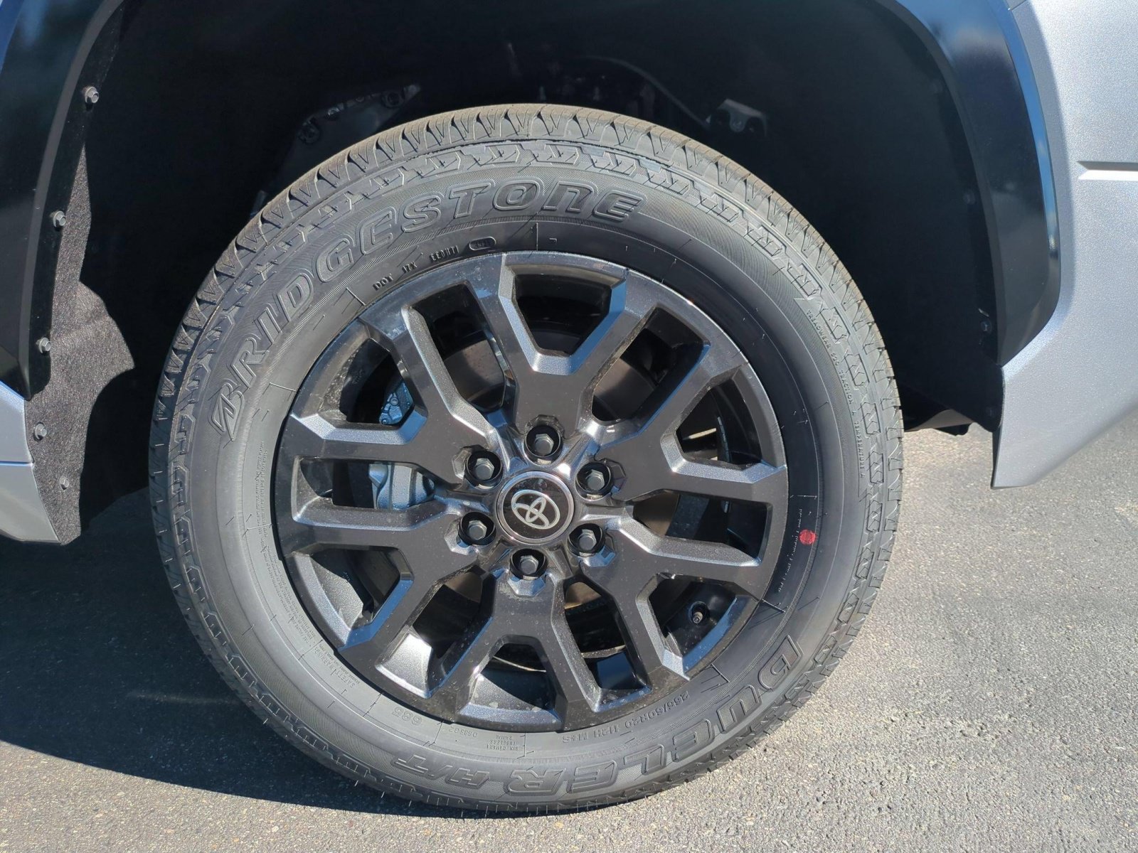 2026 Toyota Tundra Platinum - Photo 29