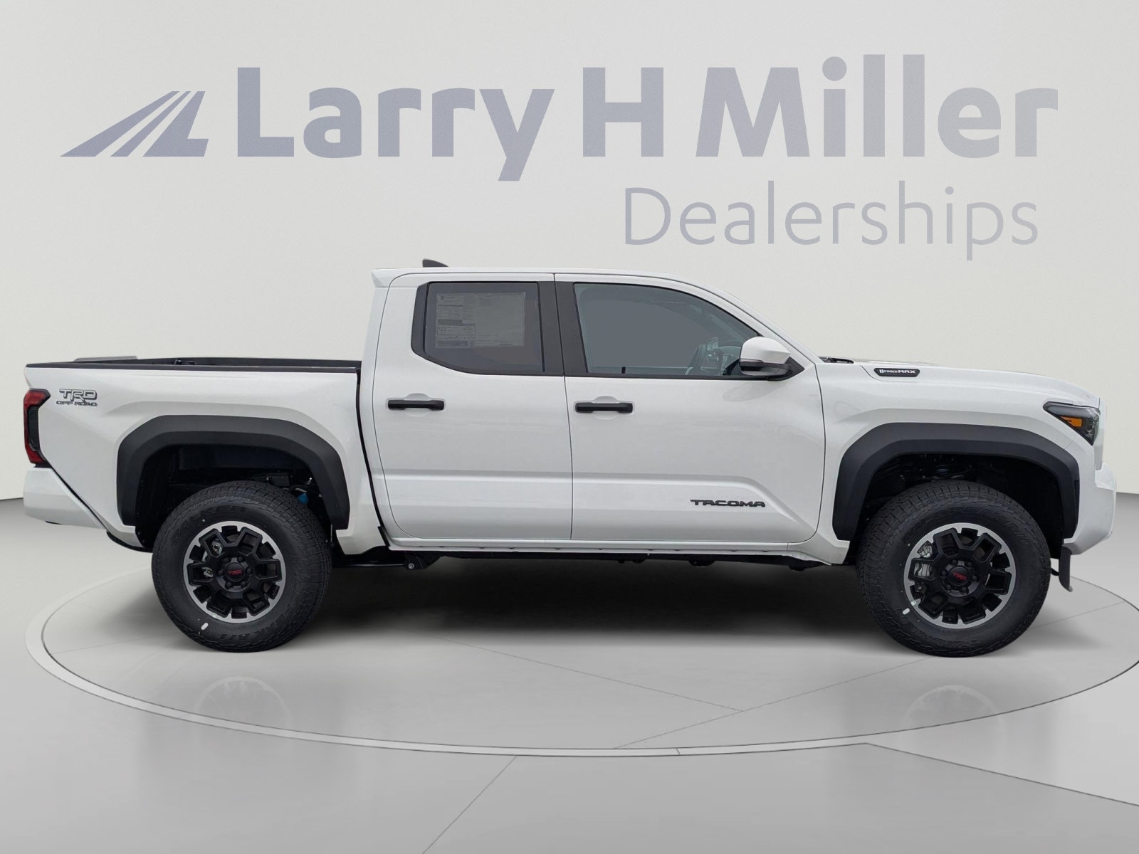 2026 Toyota Tacoma TRD Off Road - Photo 7