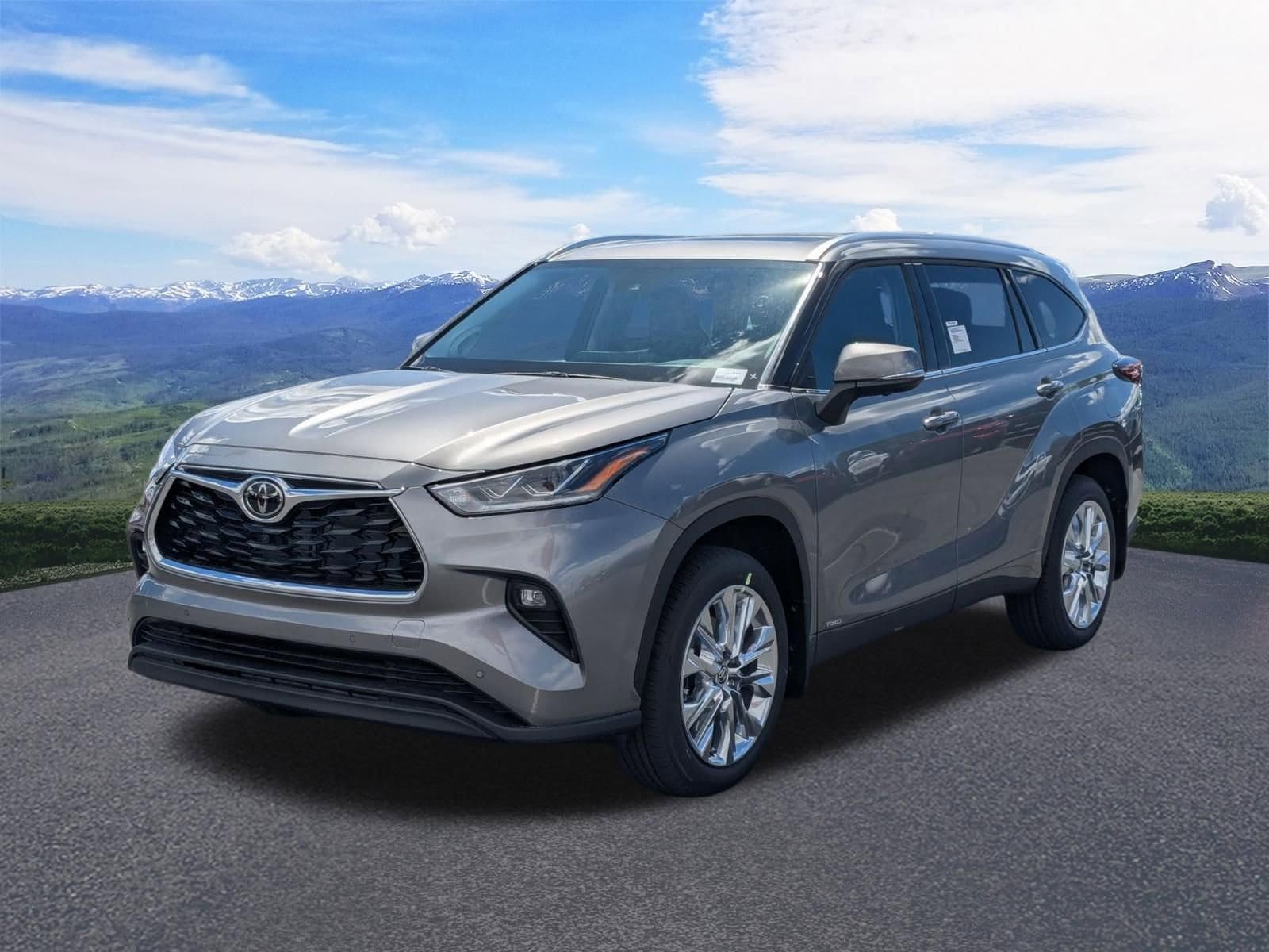 2026 Toyota Highlander Hybrid Limited AWD's photo