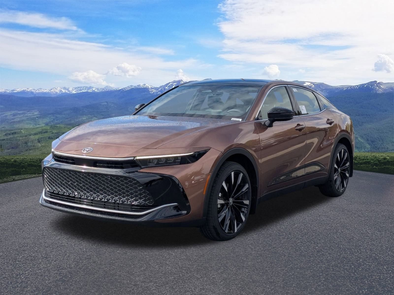 2026 Toyota Crown Platinum's photo