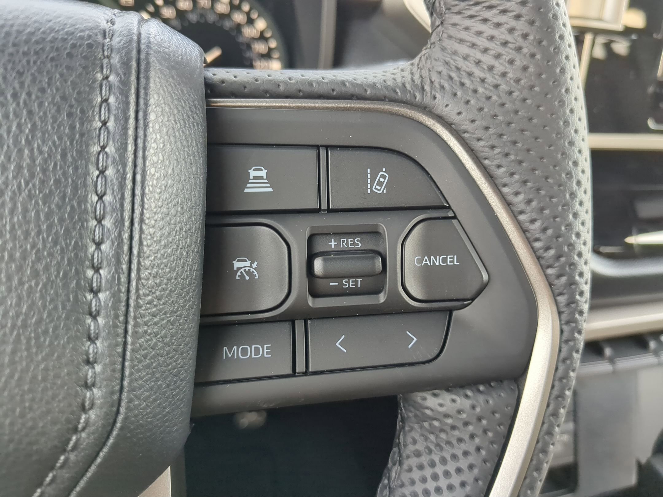 2026 Toyota Tundra SR5 - Photo 13