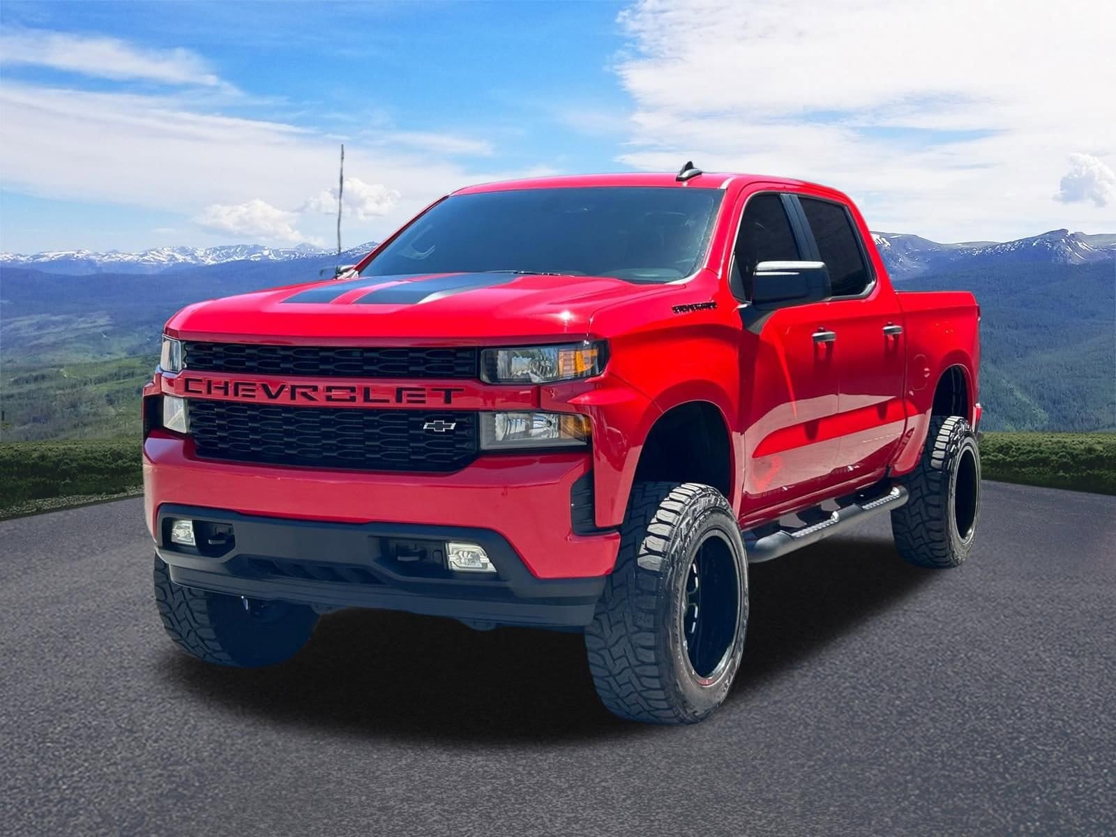 2020 Chevrolet Silverado 1500 Custom 4WD Crew Cab Short Box's photo