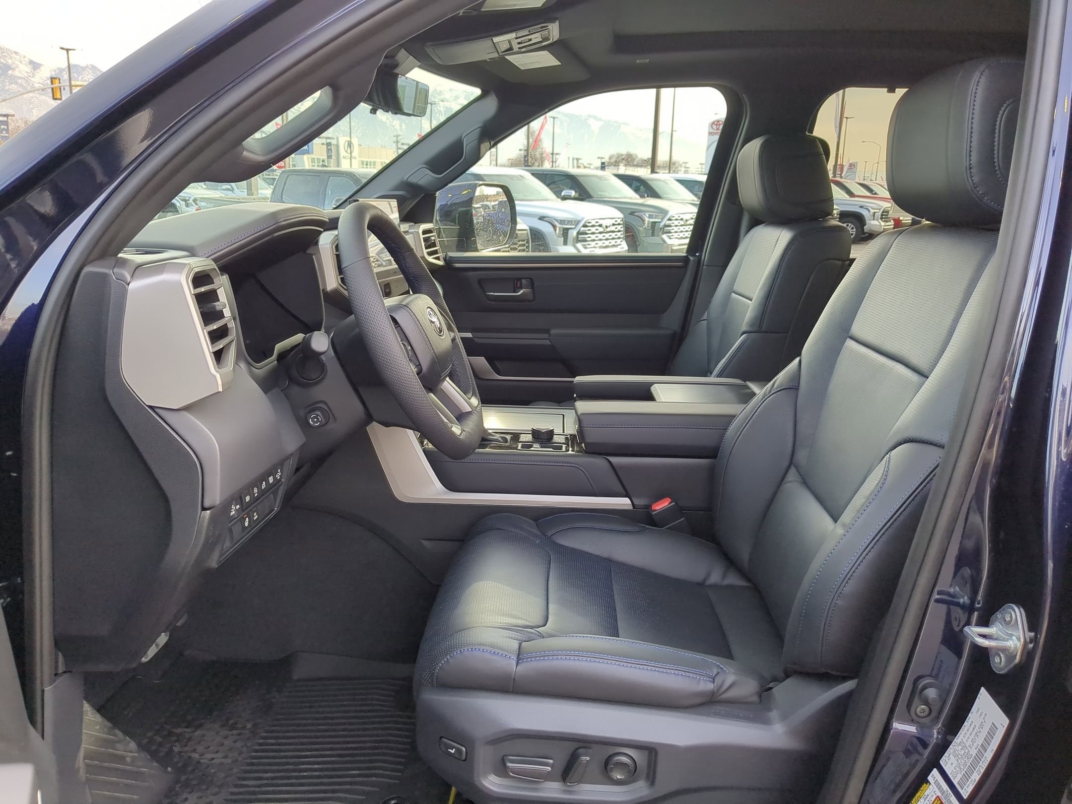 2026 Toyota Tundra Platinum - Photo 18