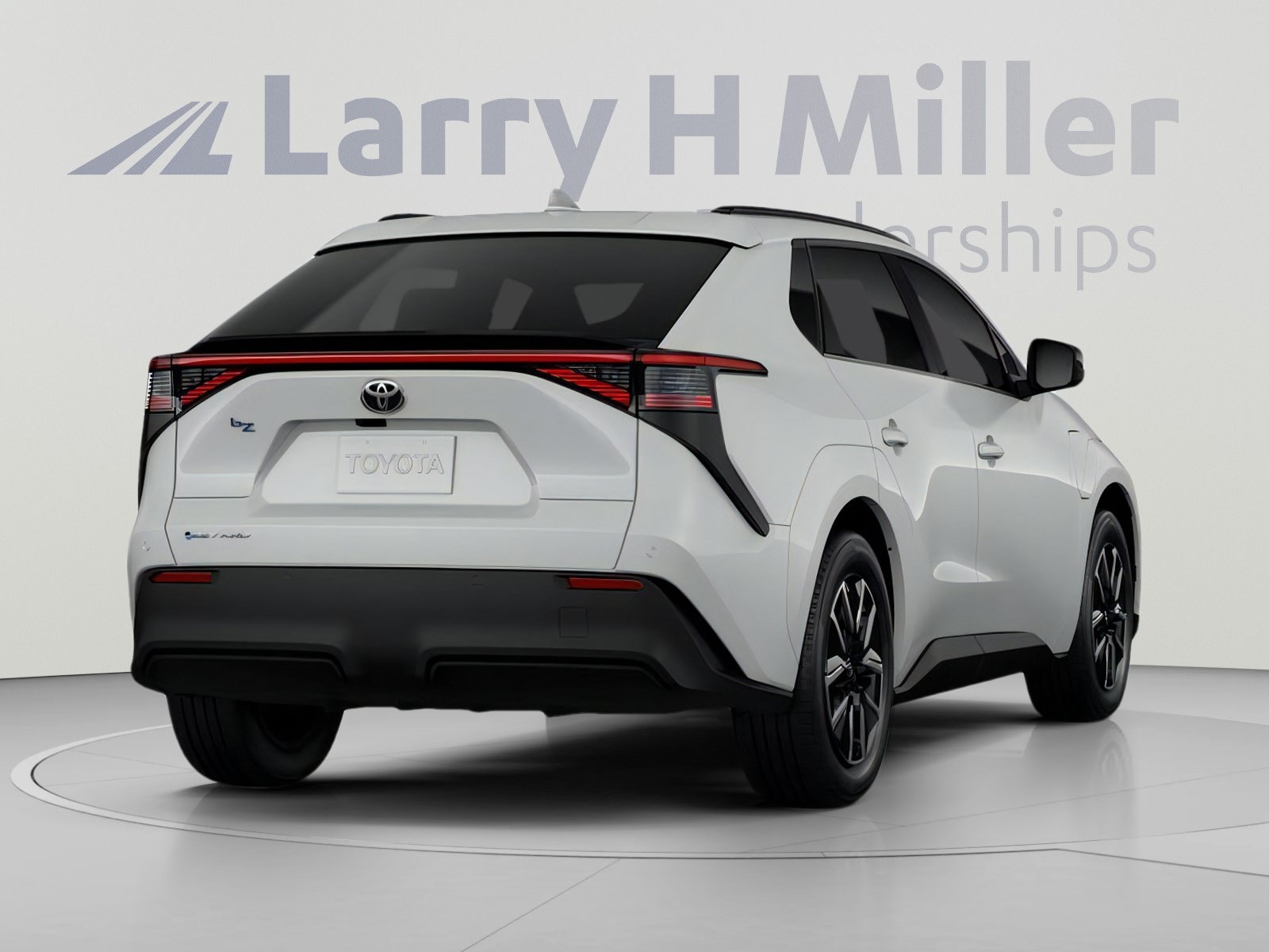 2026 Toyota bZ XLE - Photo 10