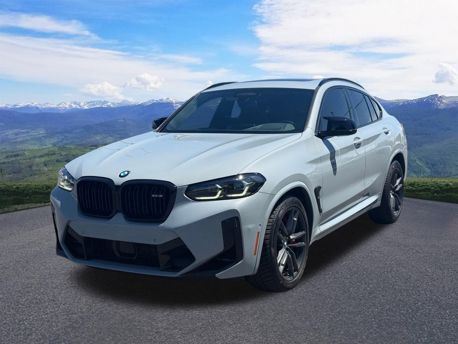 2022 BMW X4 M -'s photo