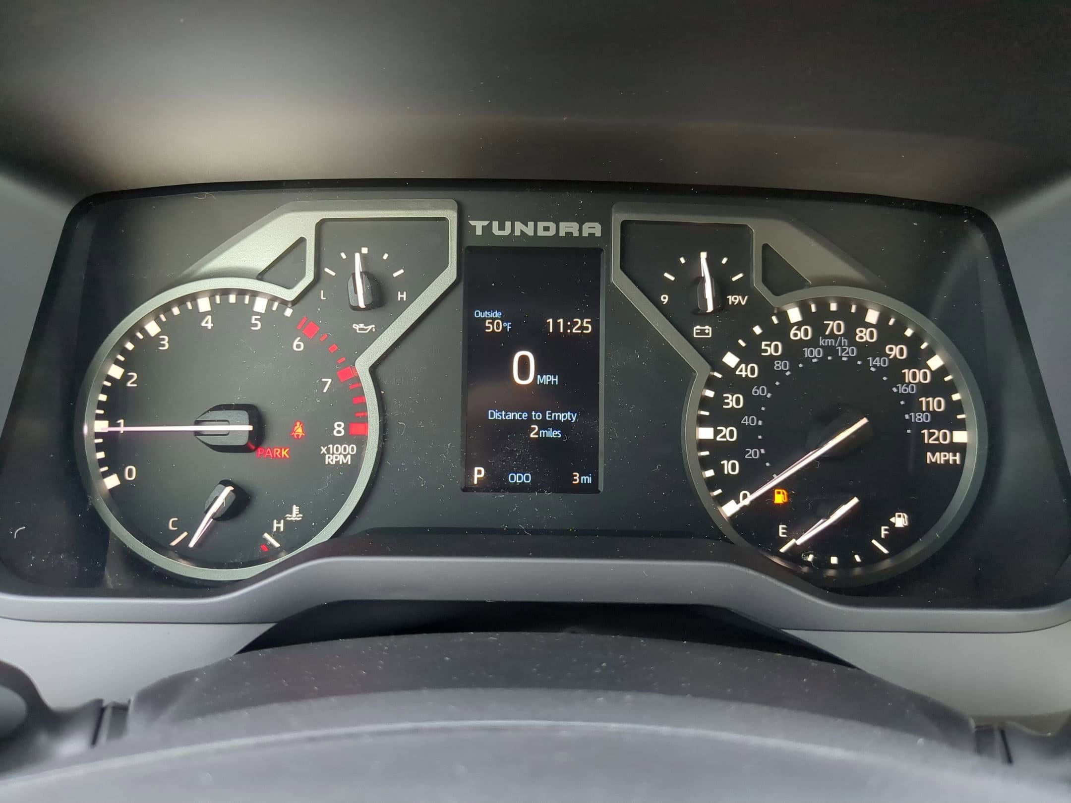 2026 Toyota Tundra SR5 - Photo 14