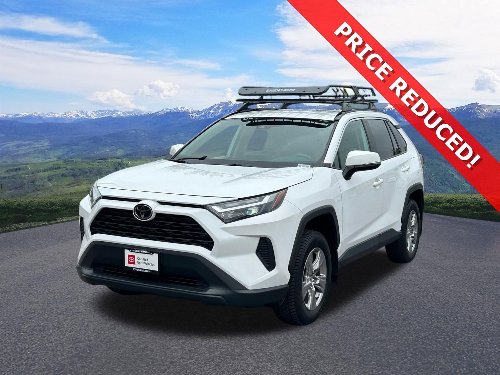 2022 Toyota RAV4 XLE AWD's photo