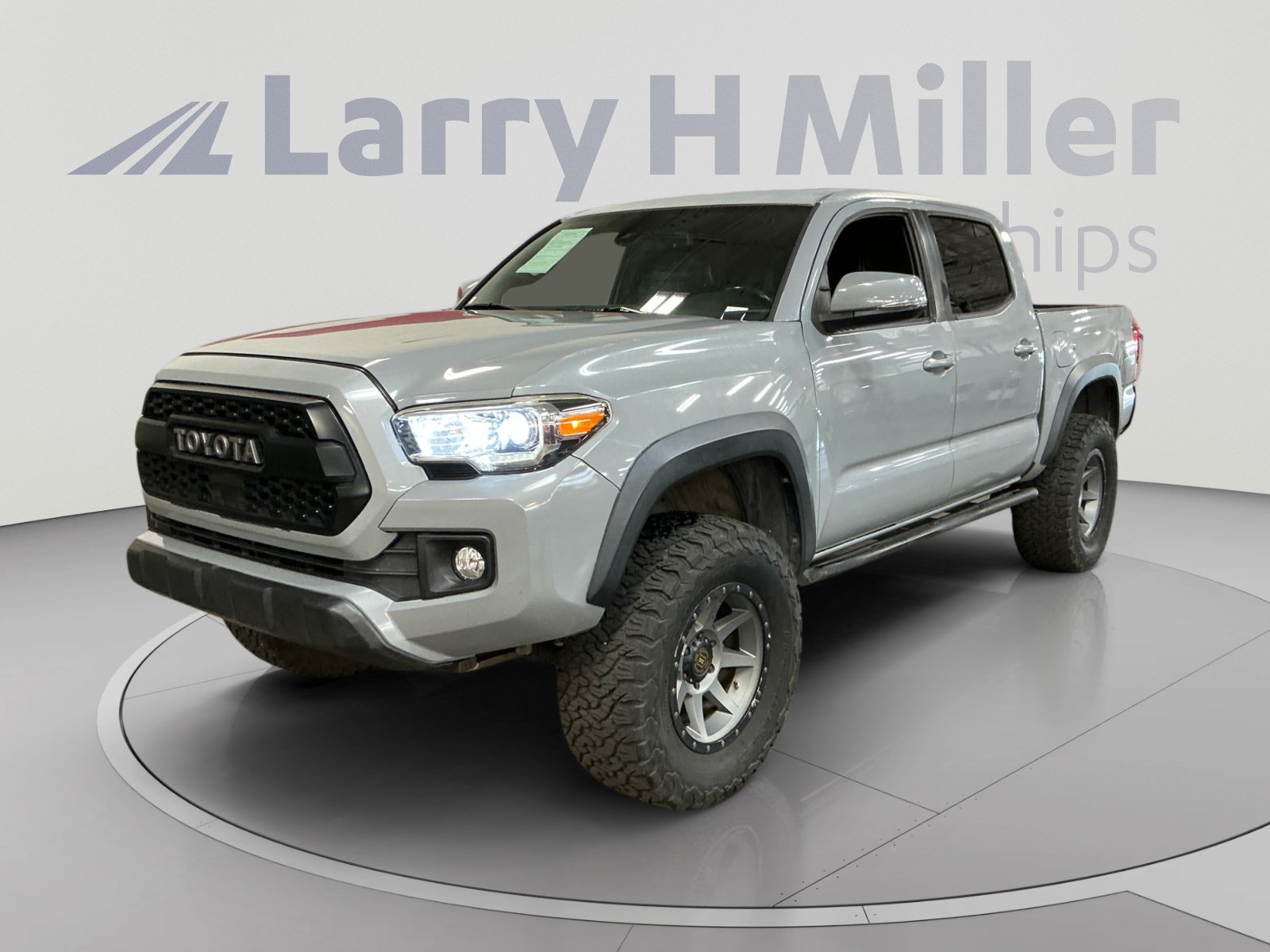  Toyota Tacoma