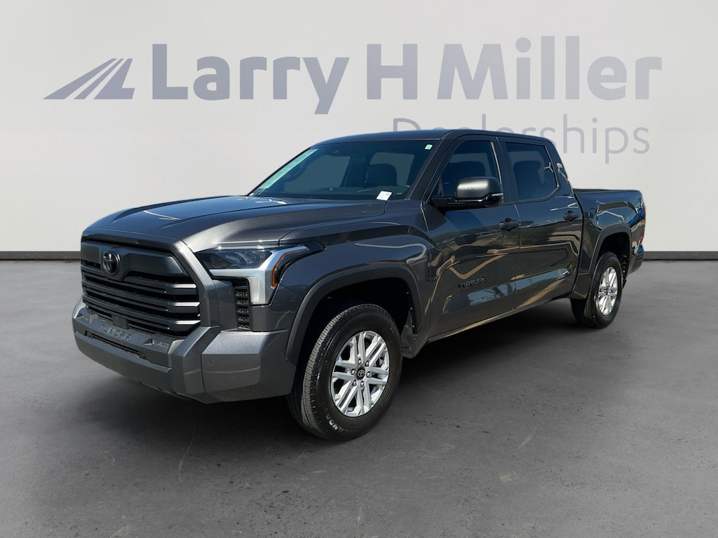 Used 2025 Toyota Tundra SR5 Truck CrewMax