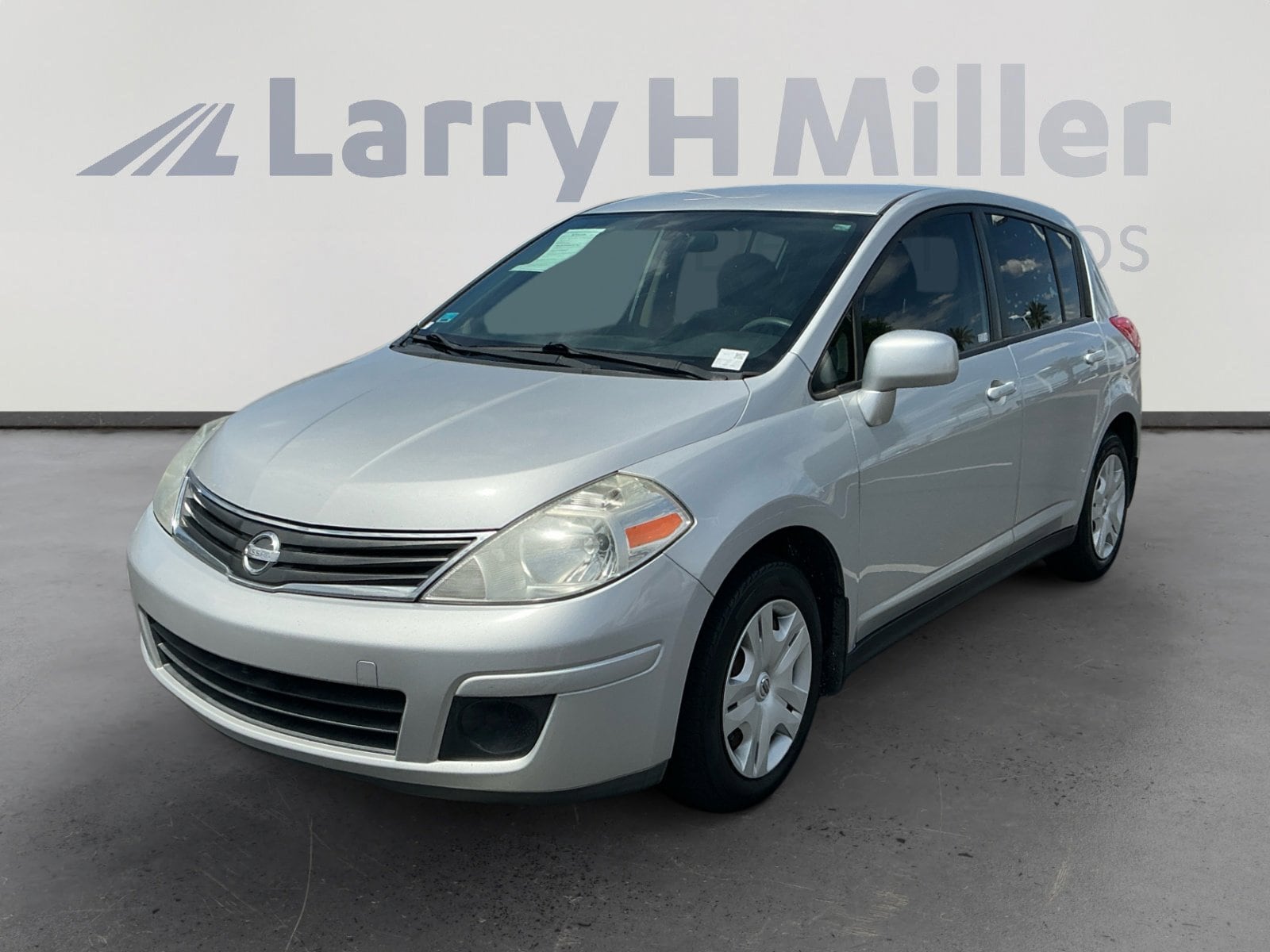 2011 Nissan Versa S