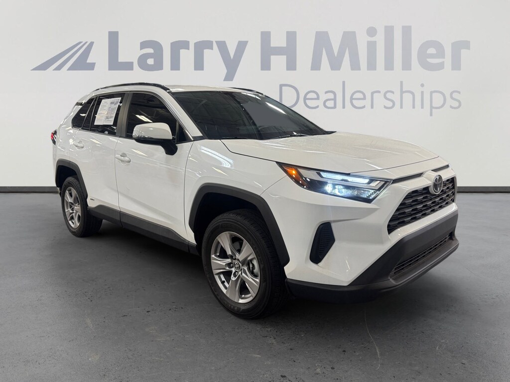 Used 2025 Toyota RAV4 XLE SUV