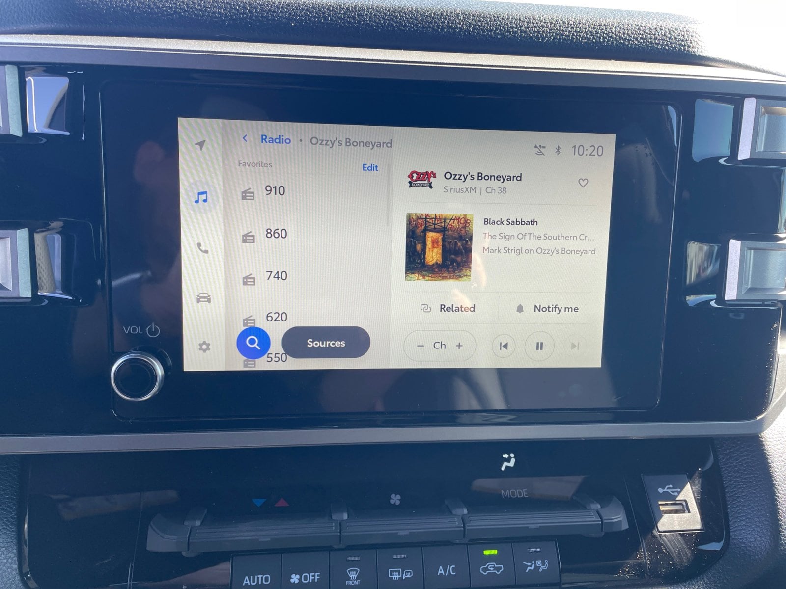 2026 Toyota Tundra SR5 - Photo 29