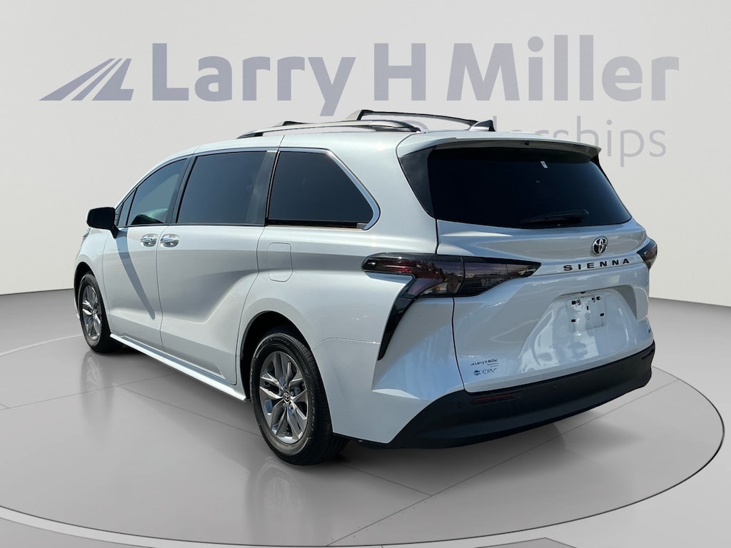 Certified 2026 Toyota Sienna XLE Van Passenger Van