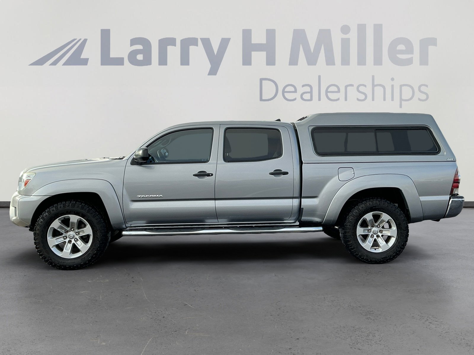 2014 Toyota Tacoma photo 2