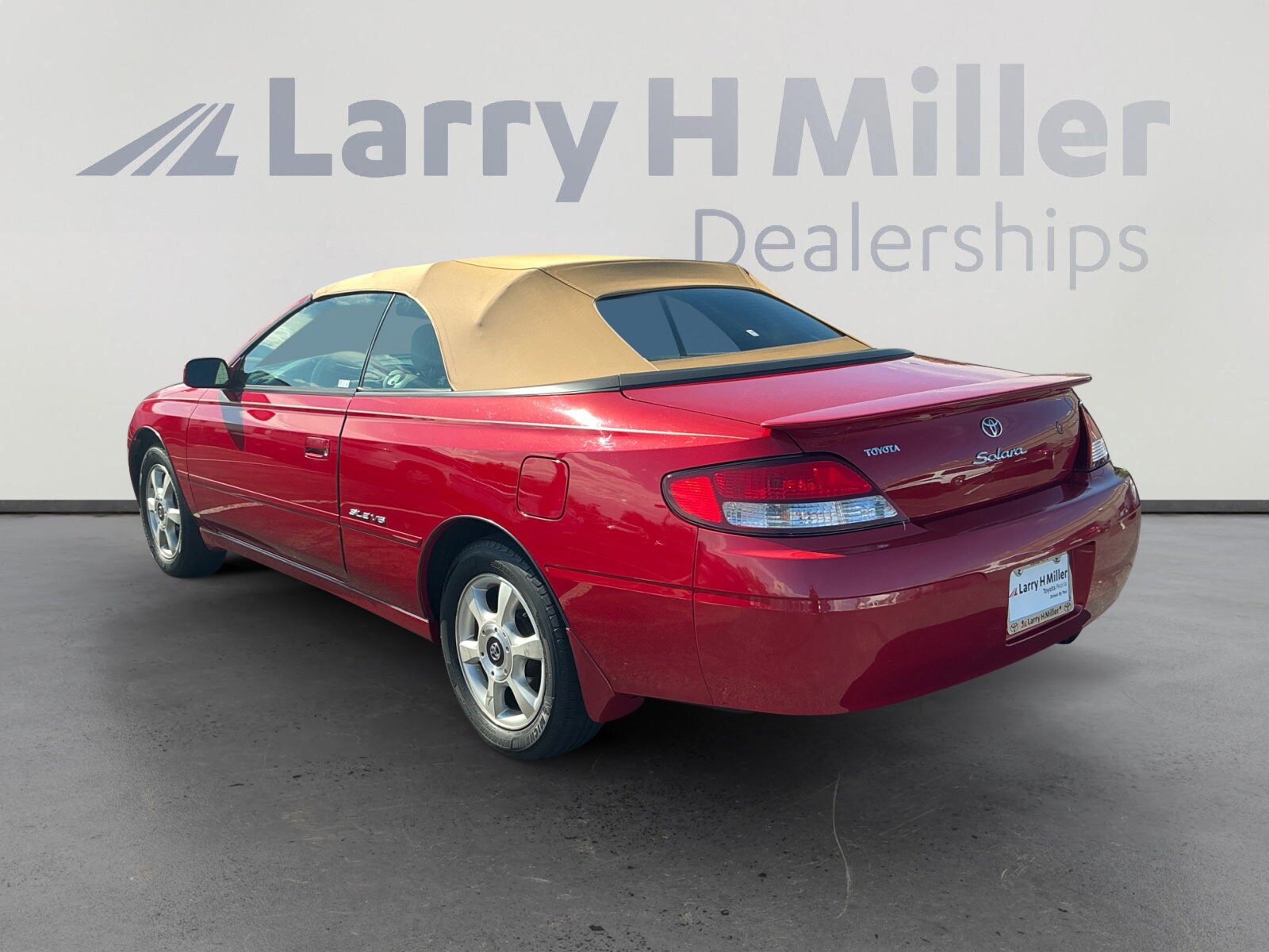 2001 Toyota Camry Solara SLE photo 3